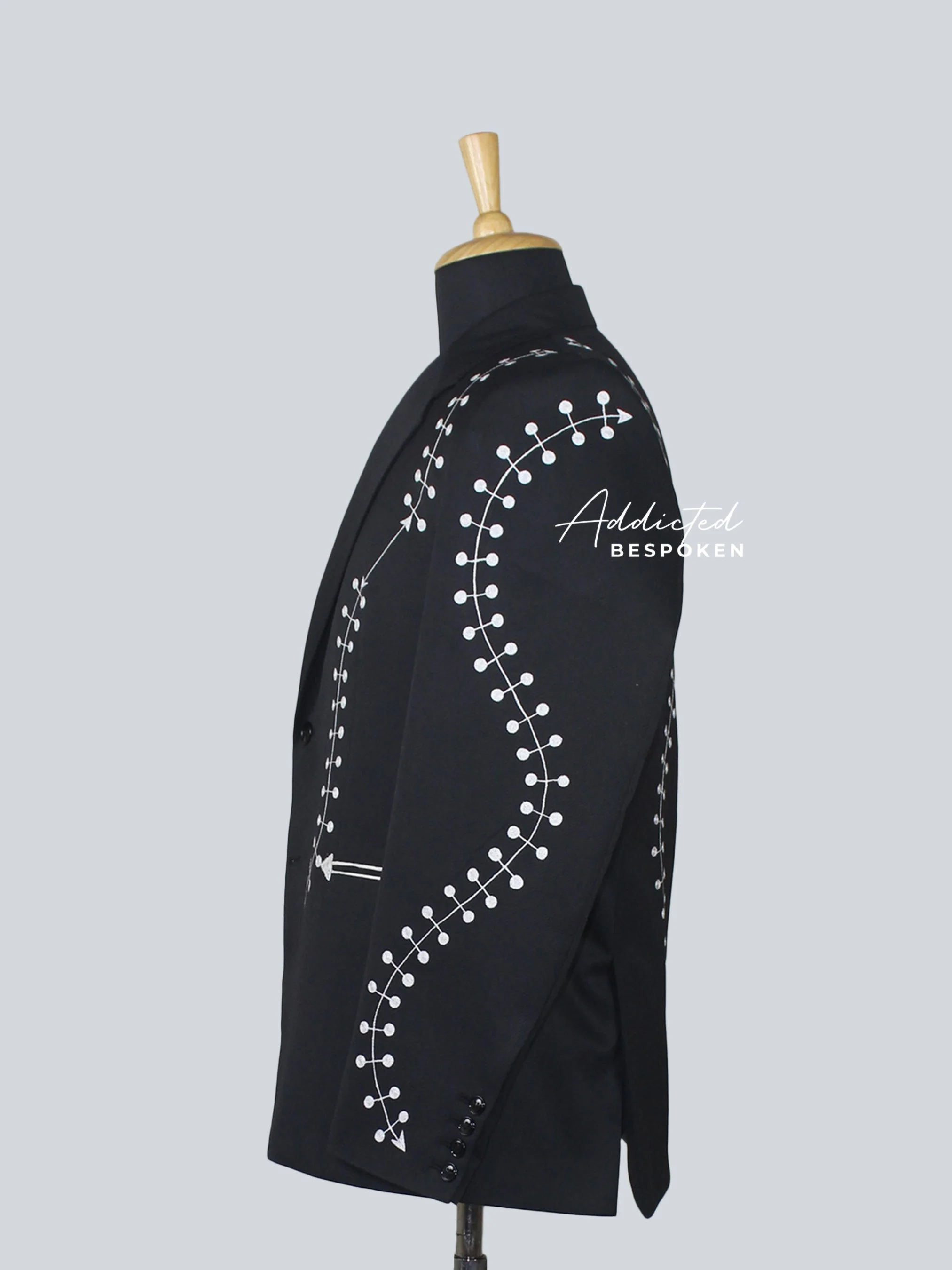 Arrow Adorned Blazer - Image 5