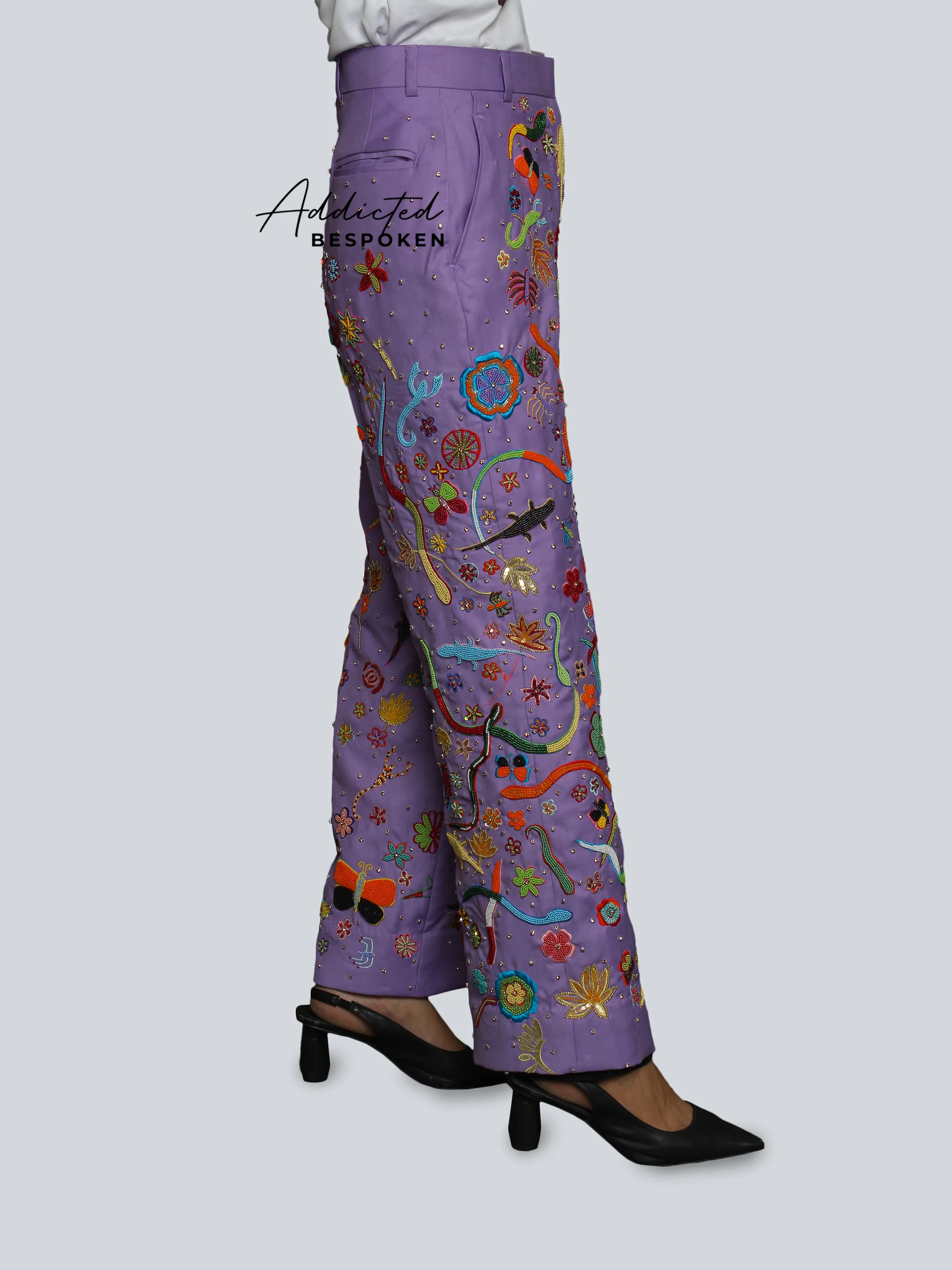 Beaded Western Elegance - Image 10