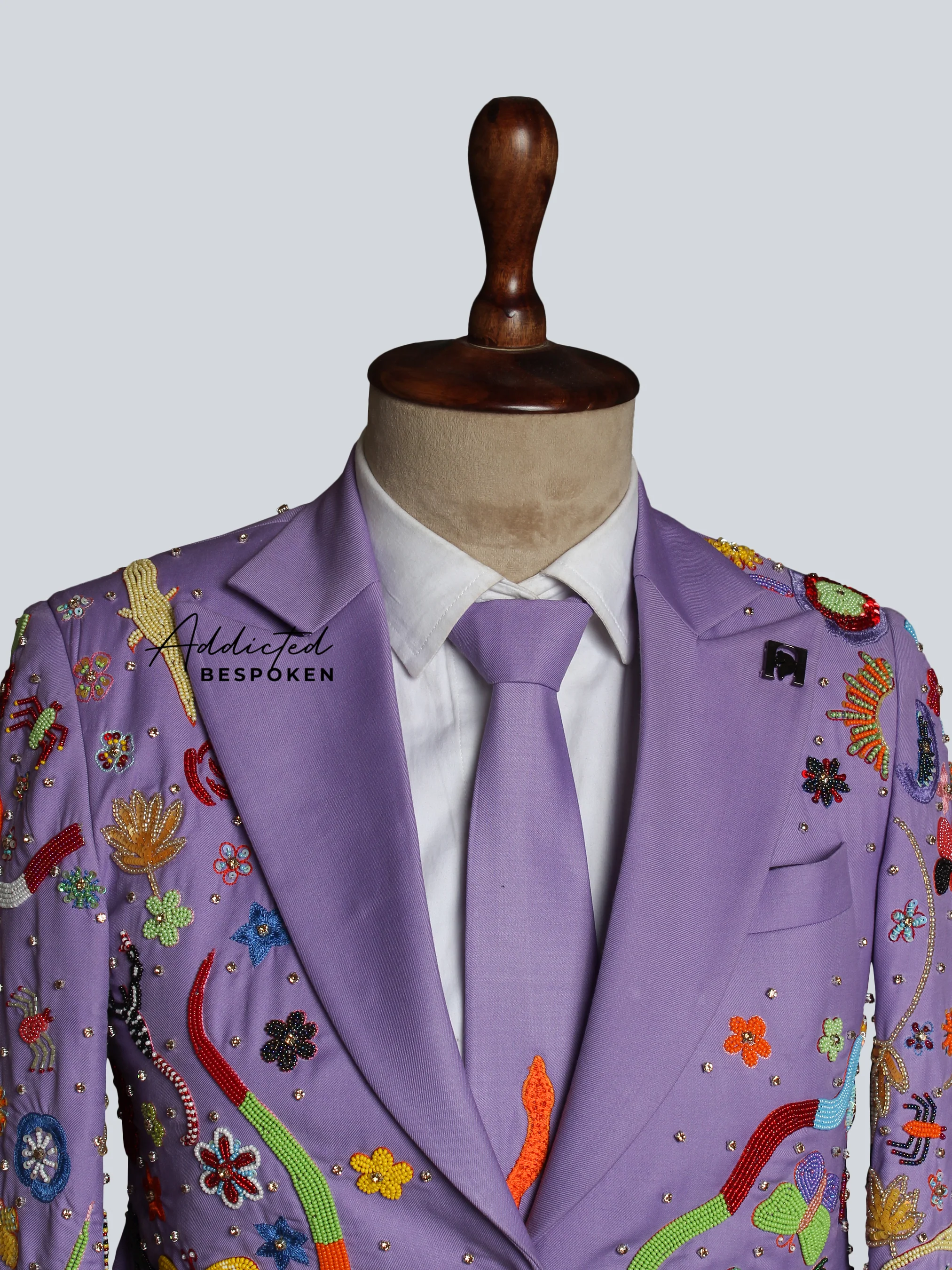 Beaded Western Elegance - Image 5