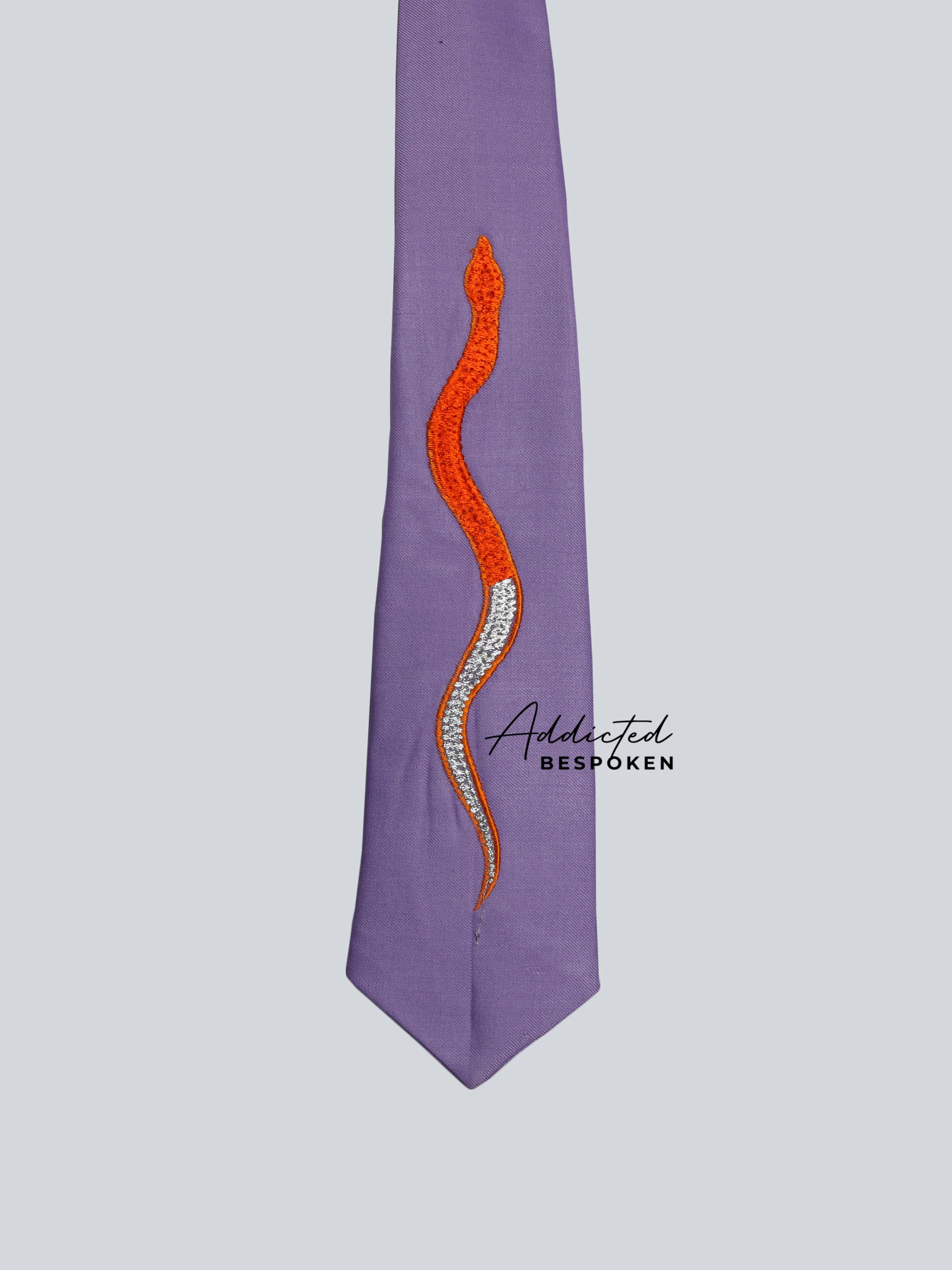 Beaded Western Elegance - Image 8