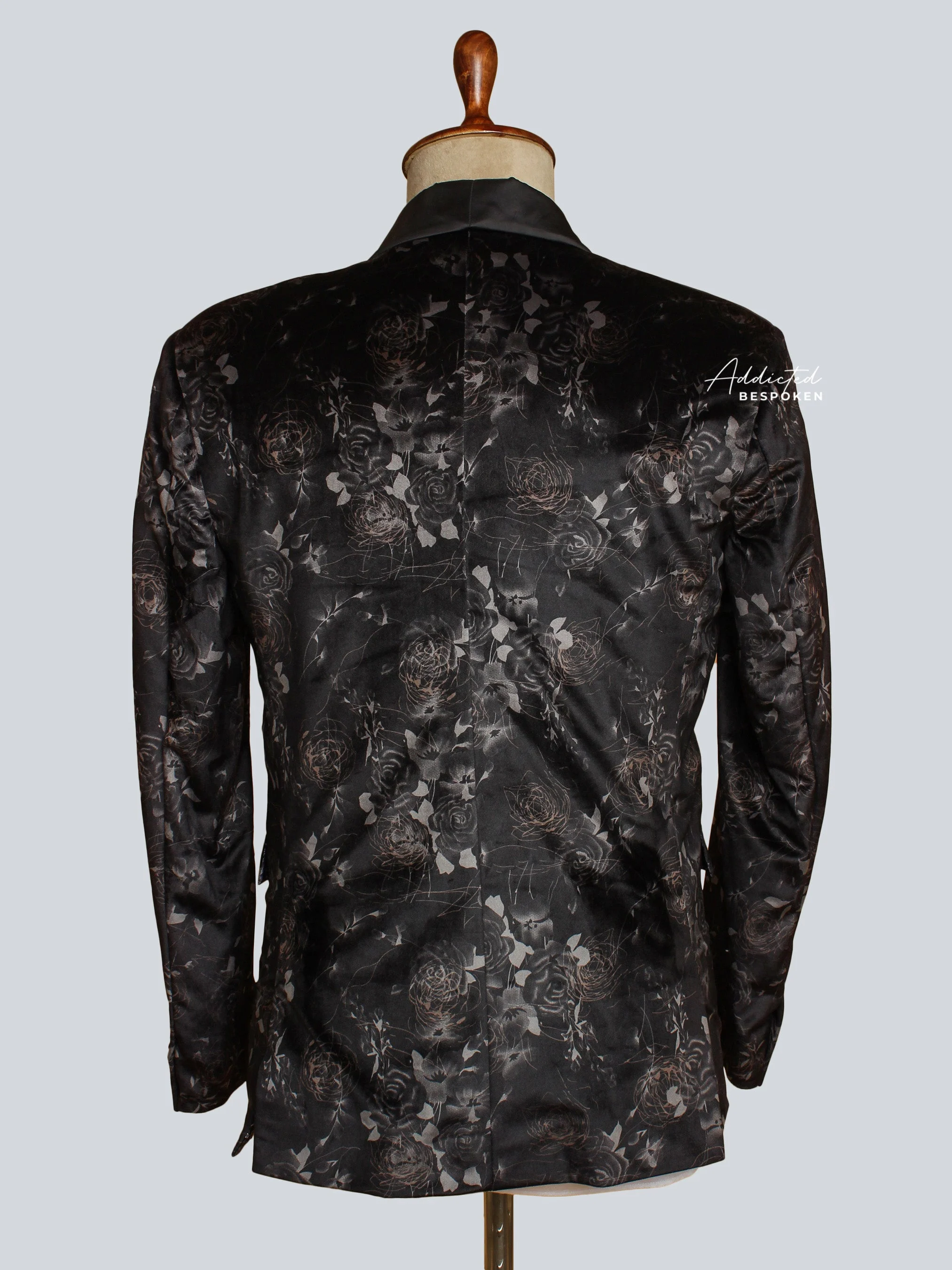 Black Brocade Blazer (CLS) - Image 5