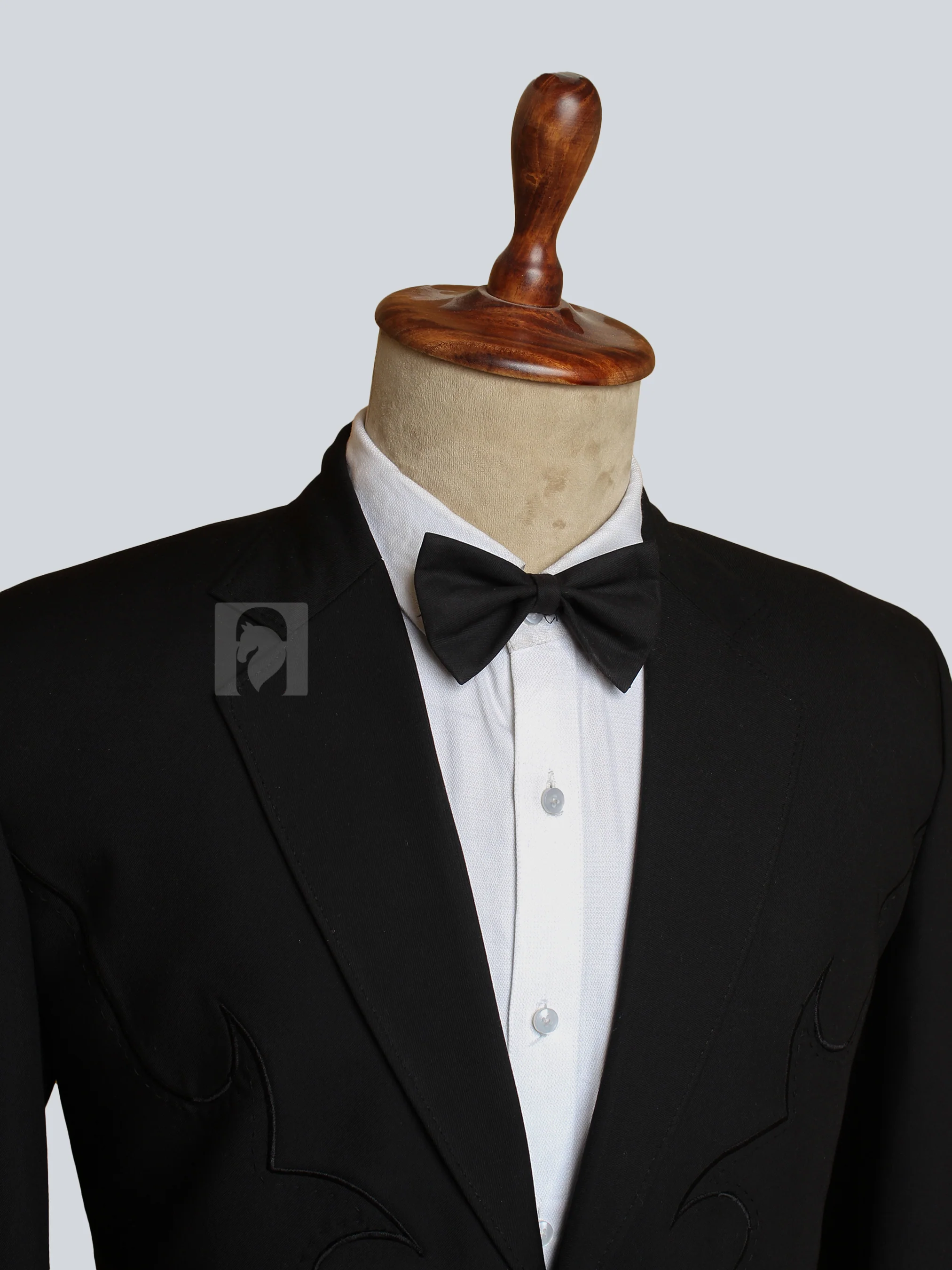 Black Peak Lapel Suit - Image 5
