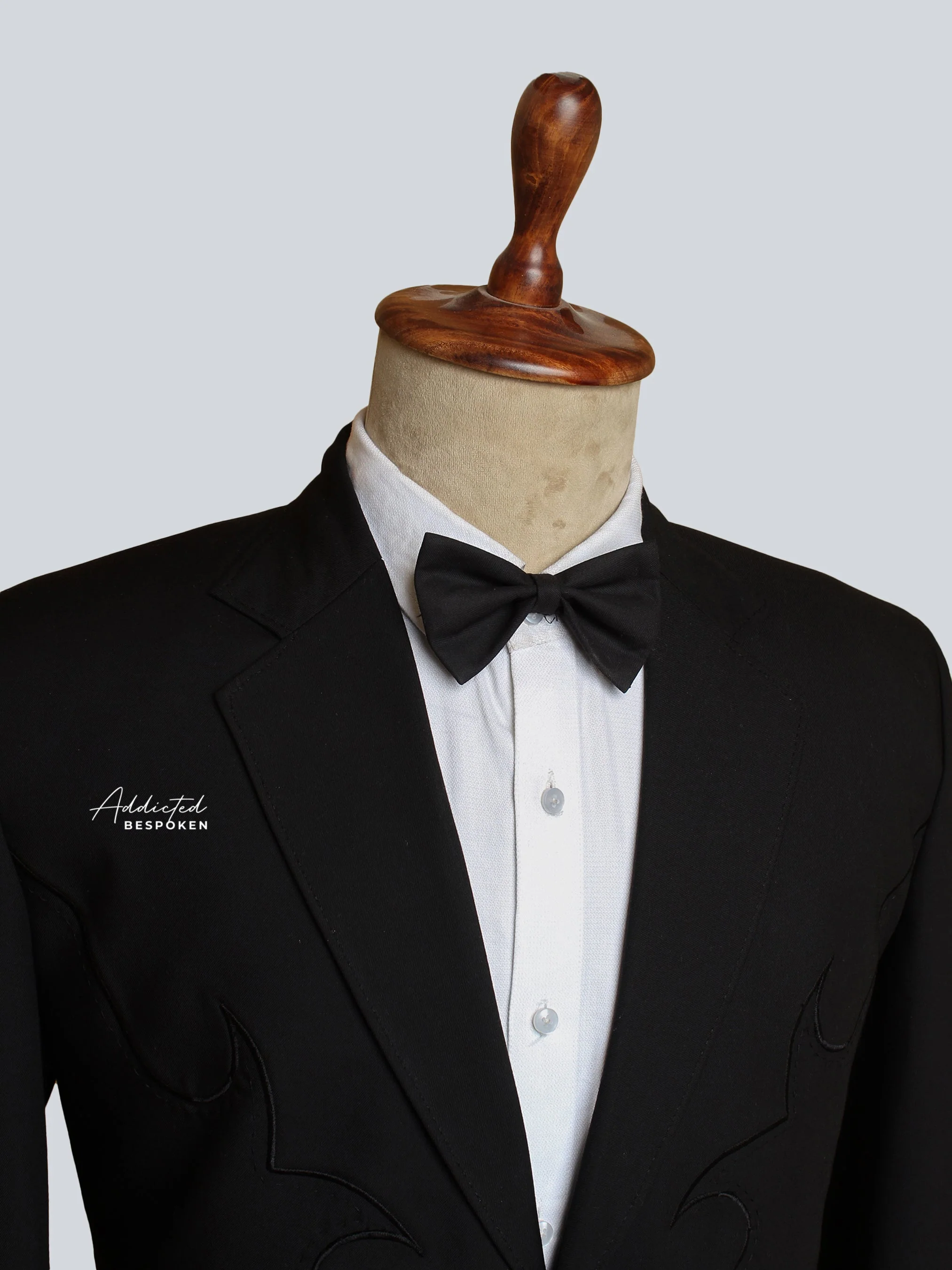 Black Peak Lapel Suit - Image 5
