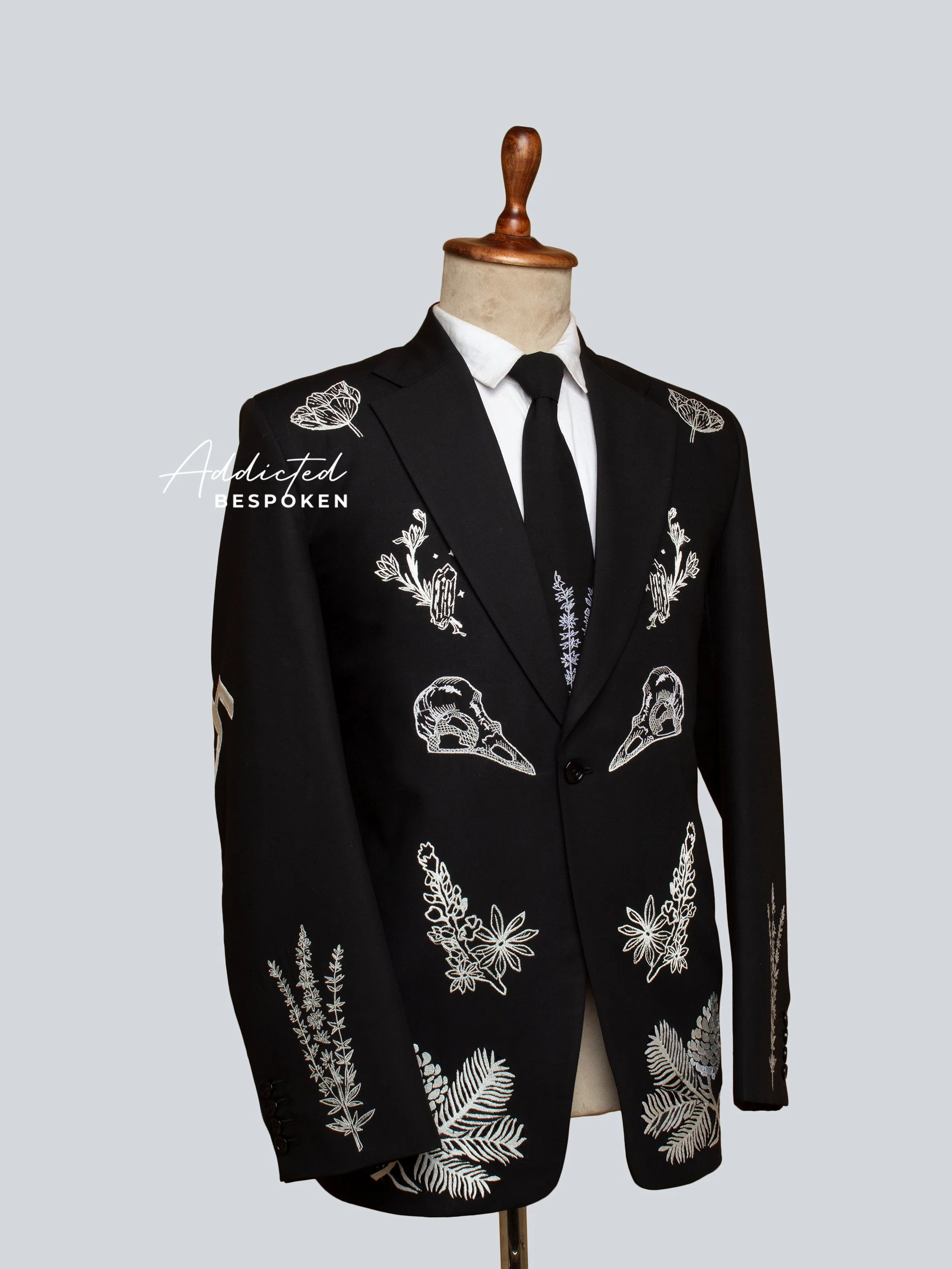 Black Skull Embroidered Suit - Image 2