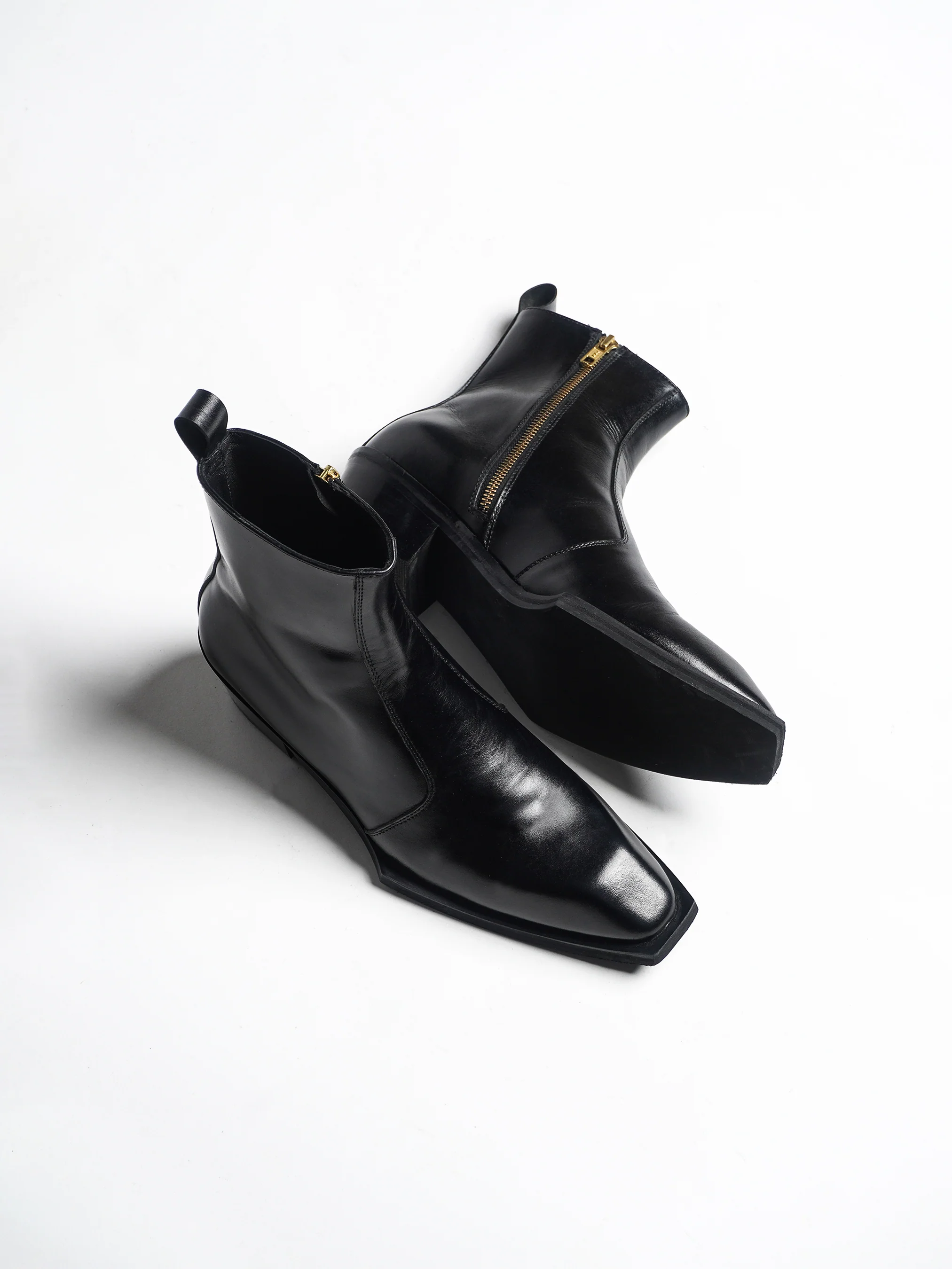 Black Zip boots - Image 4