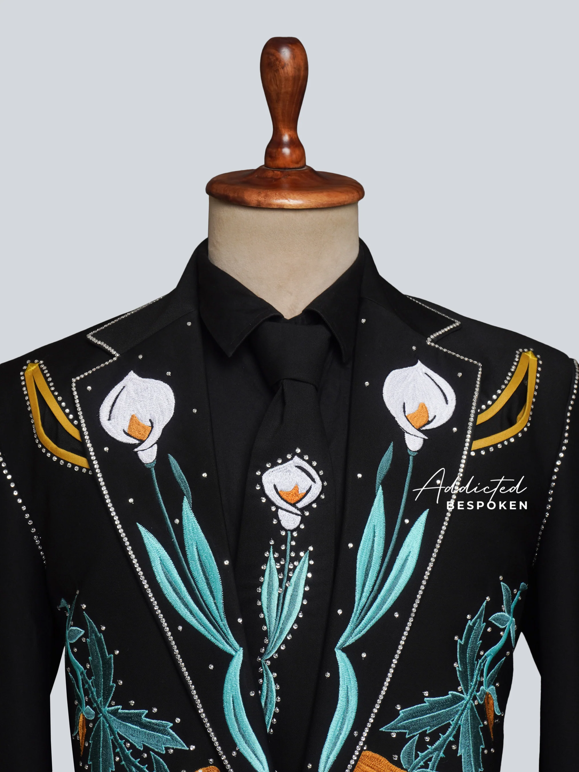Blooming Majesty Embroidered Suit - Image 5