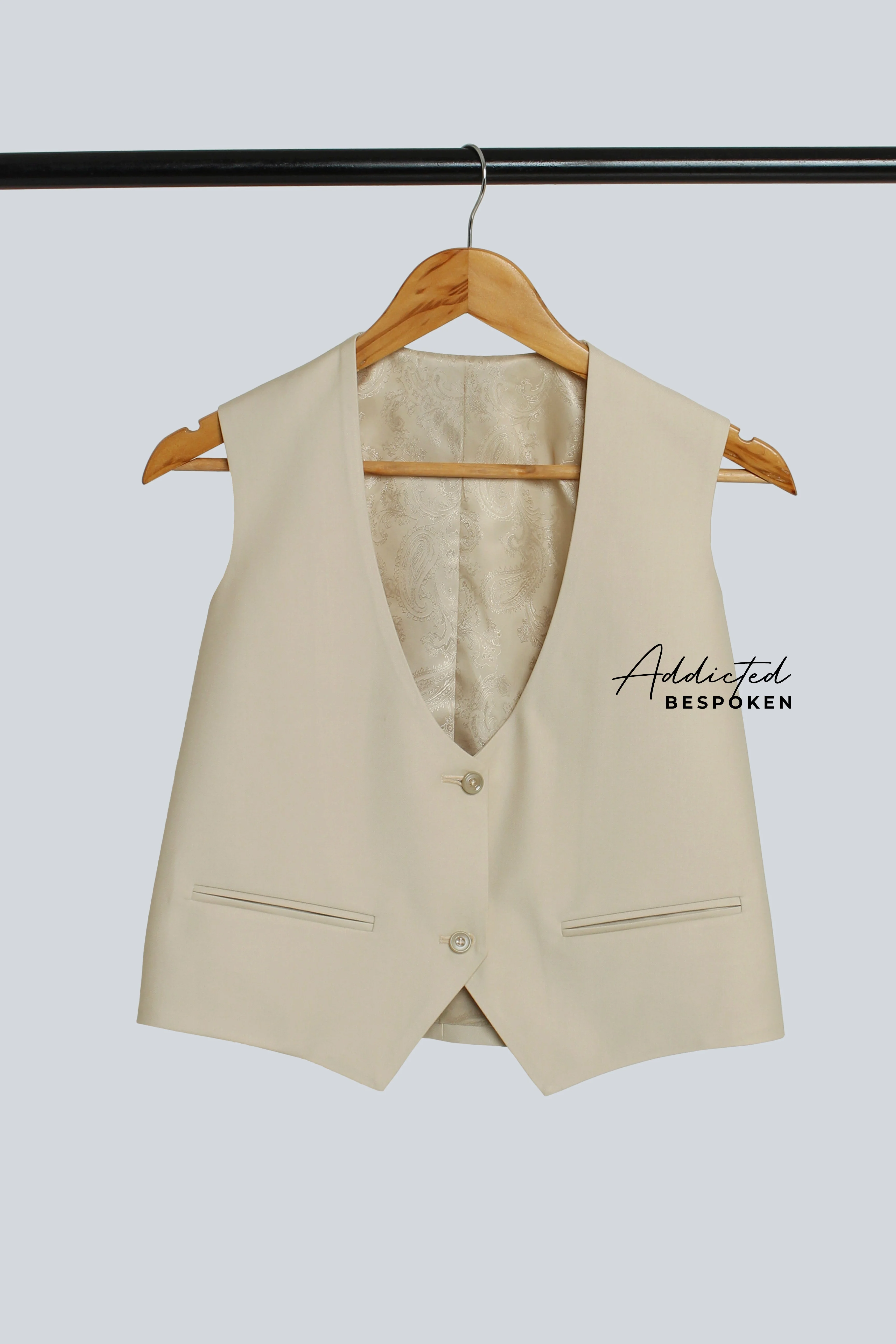 Business Suit - Image 5