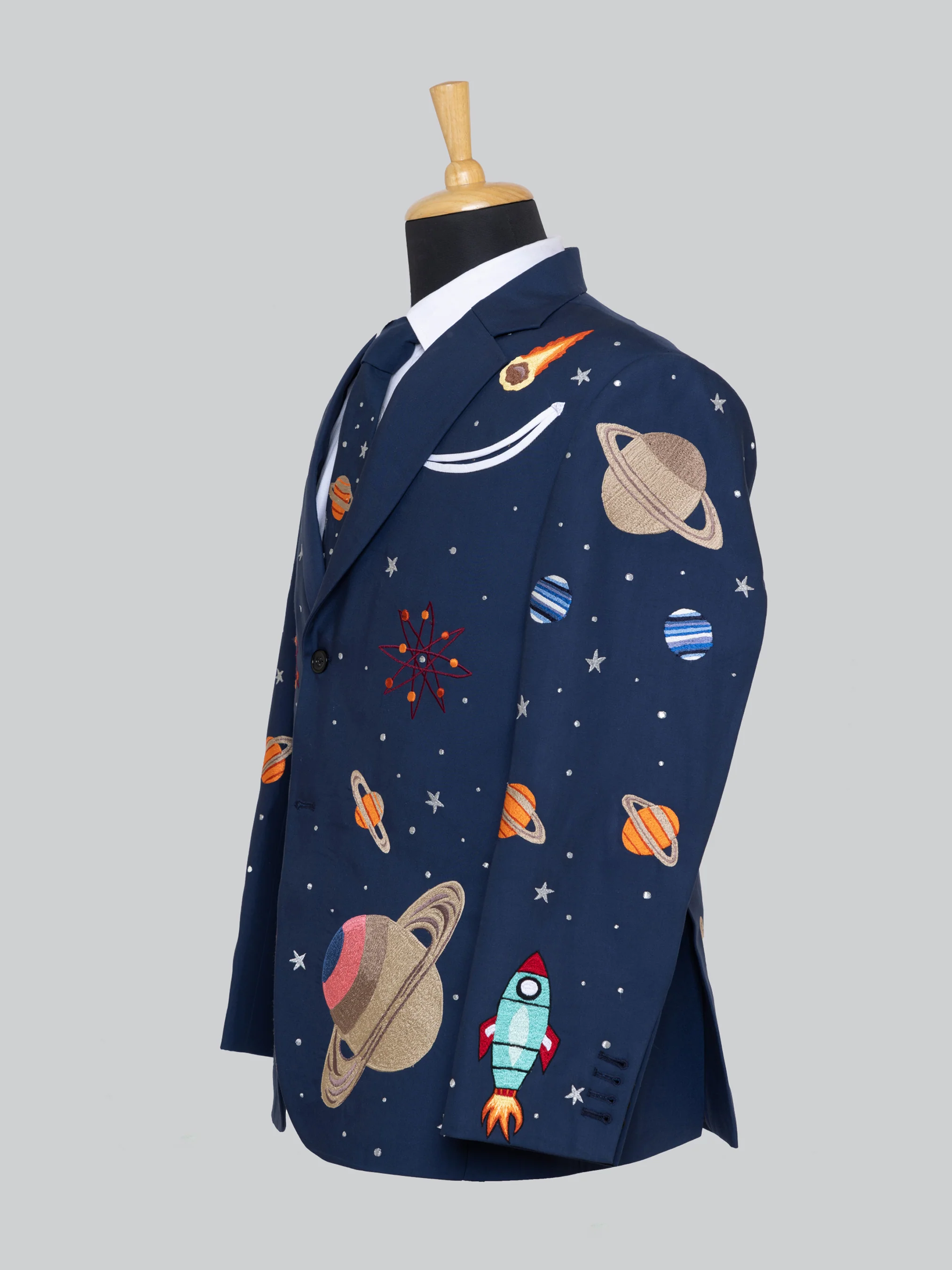 Celestial Frontier Western Suit - Image 9