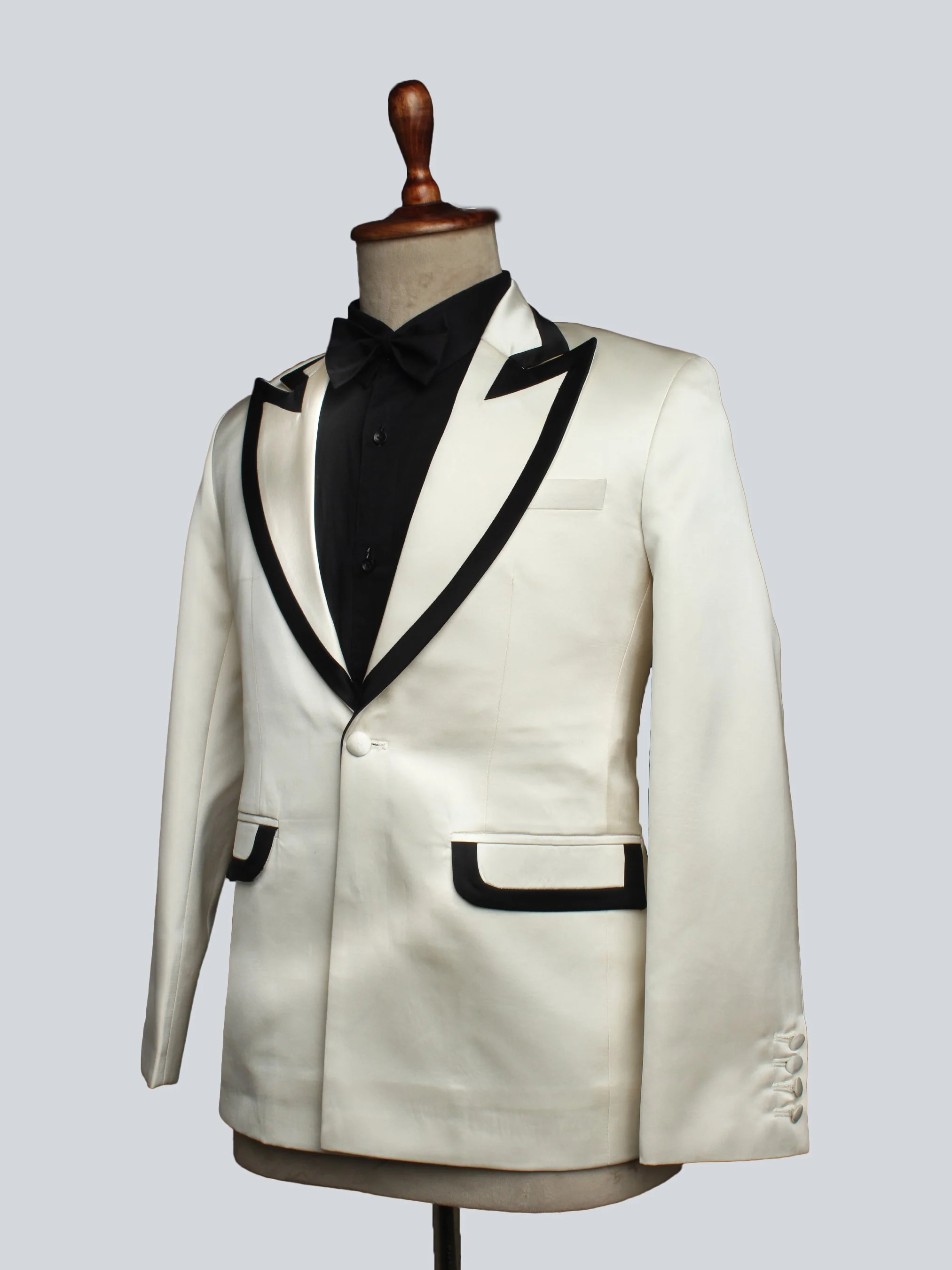 Classic Wedding Tailored Suit - Image 3