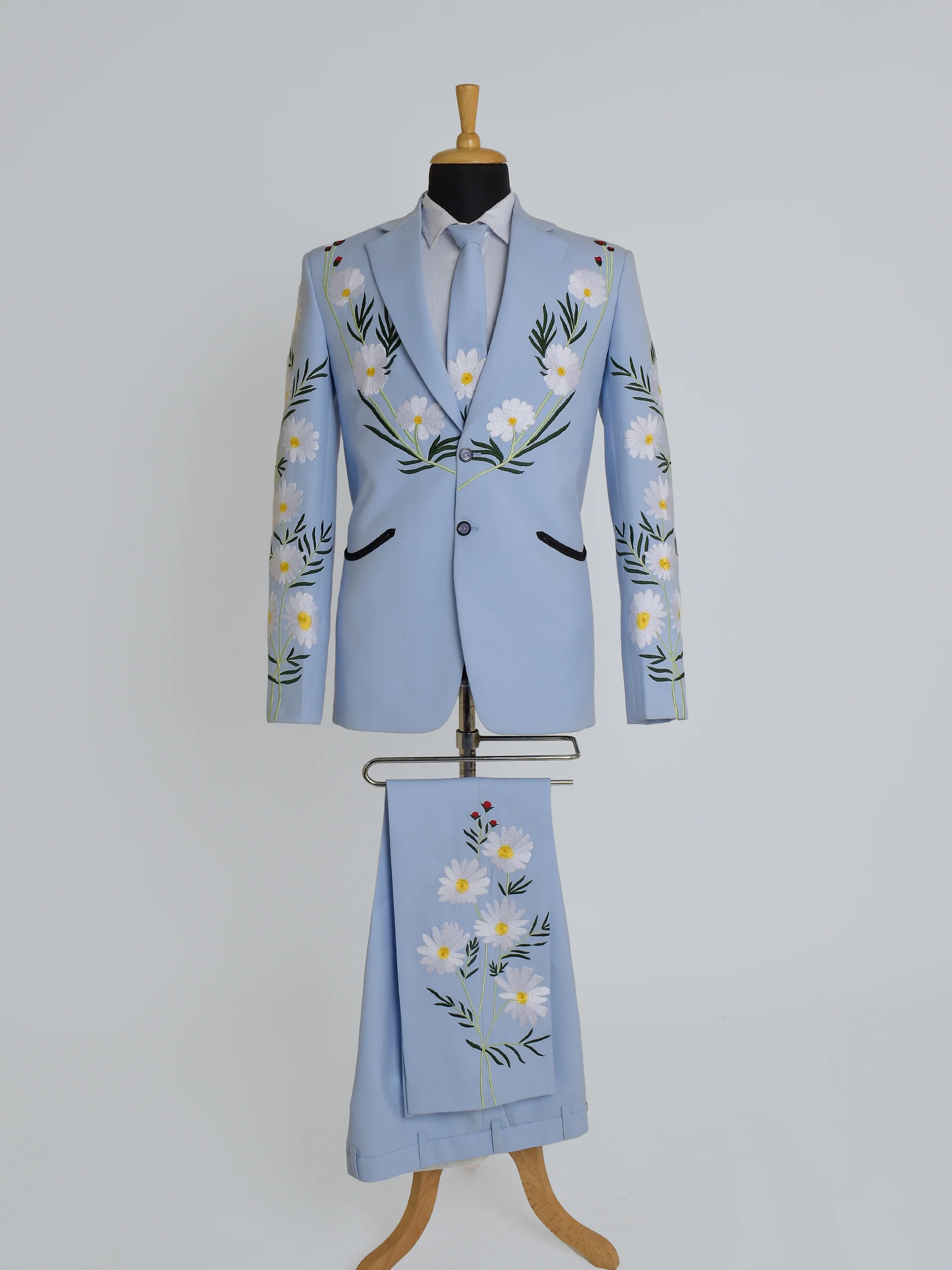 Daisy Blossom Suit - Image 2