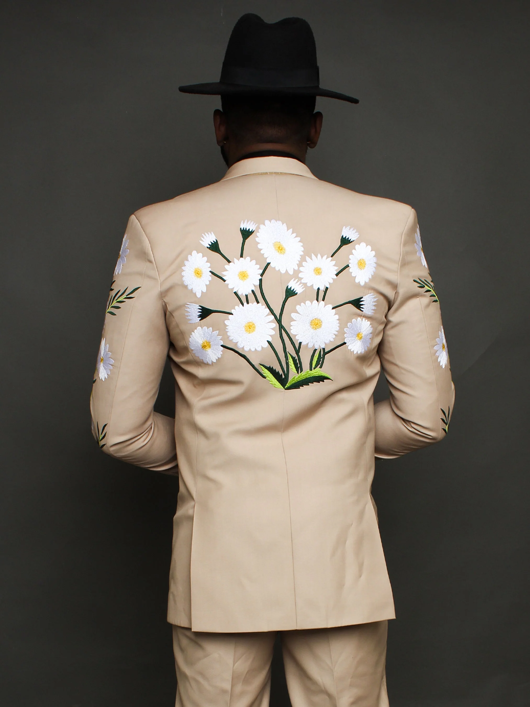 Daisy Floral Classic Suit - Image 4