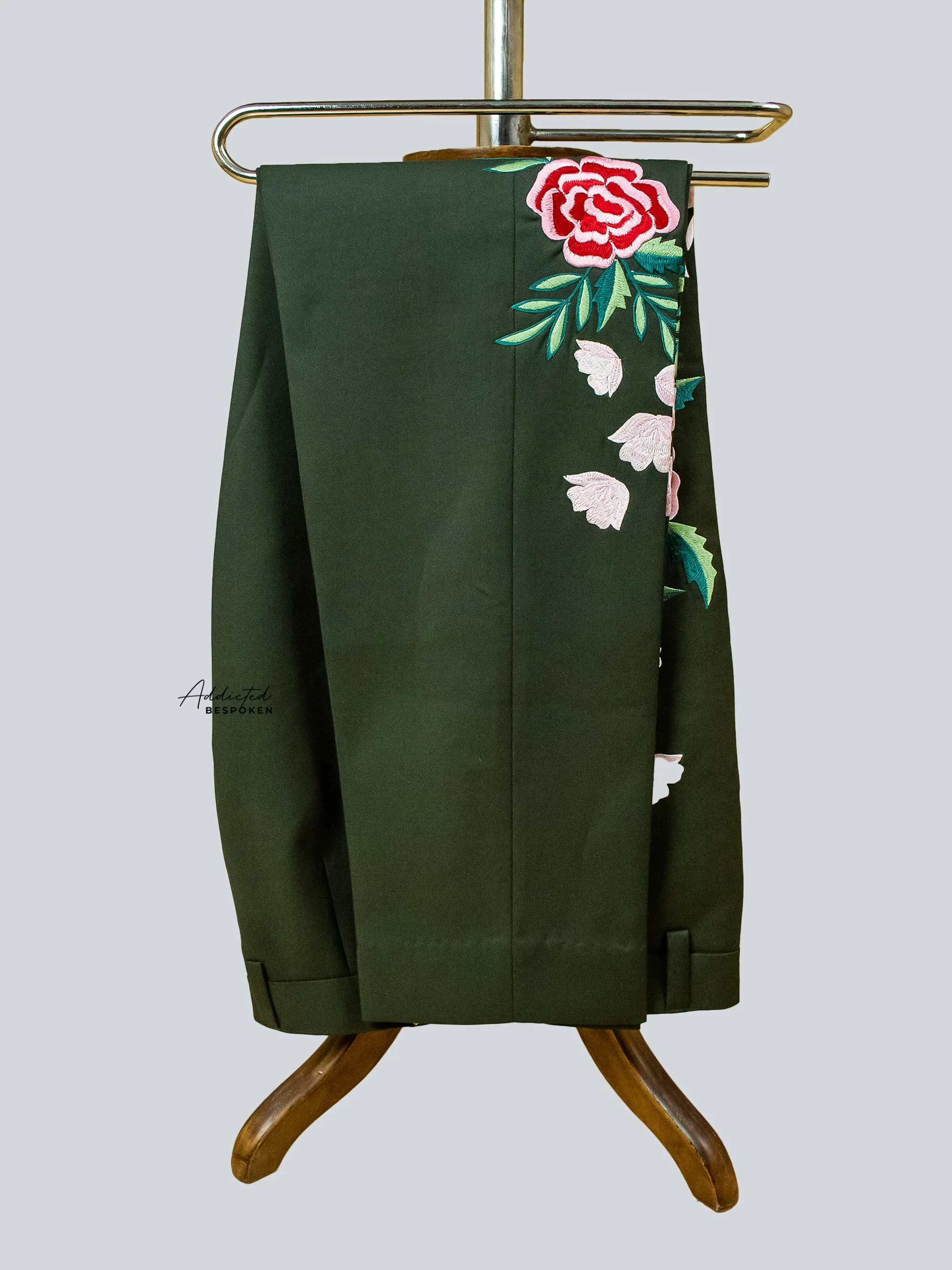 Floral Cocktail Elegance Suit - Image 7