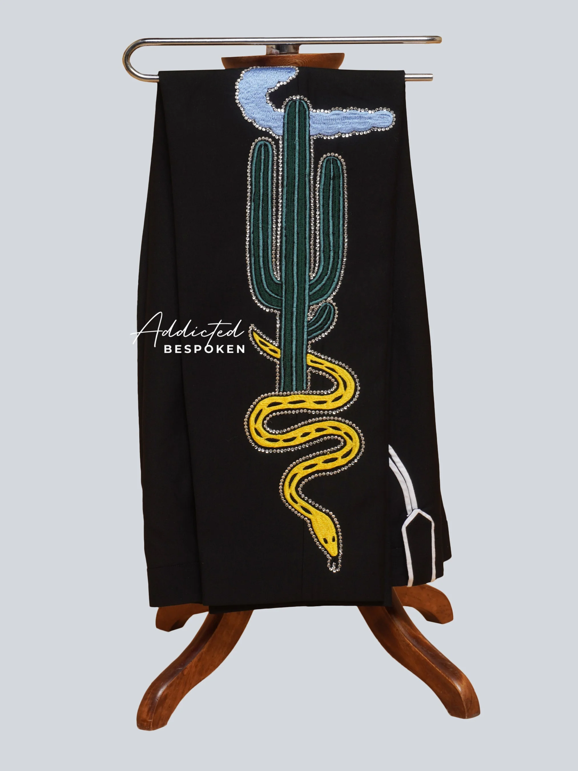 Desert Skull Symphony Suit - Image 12