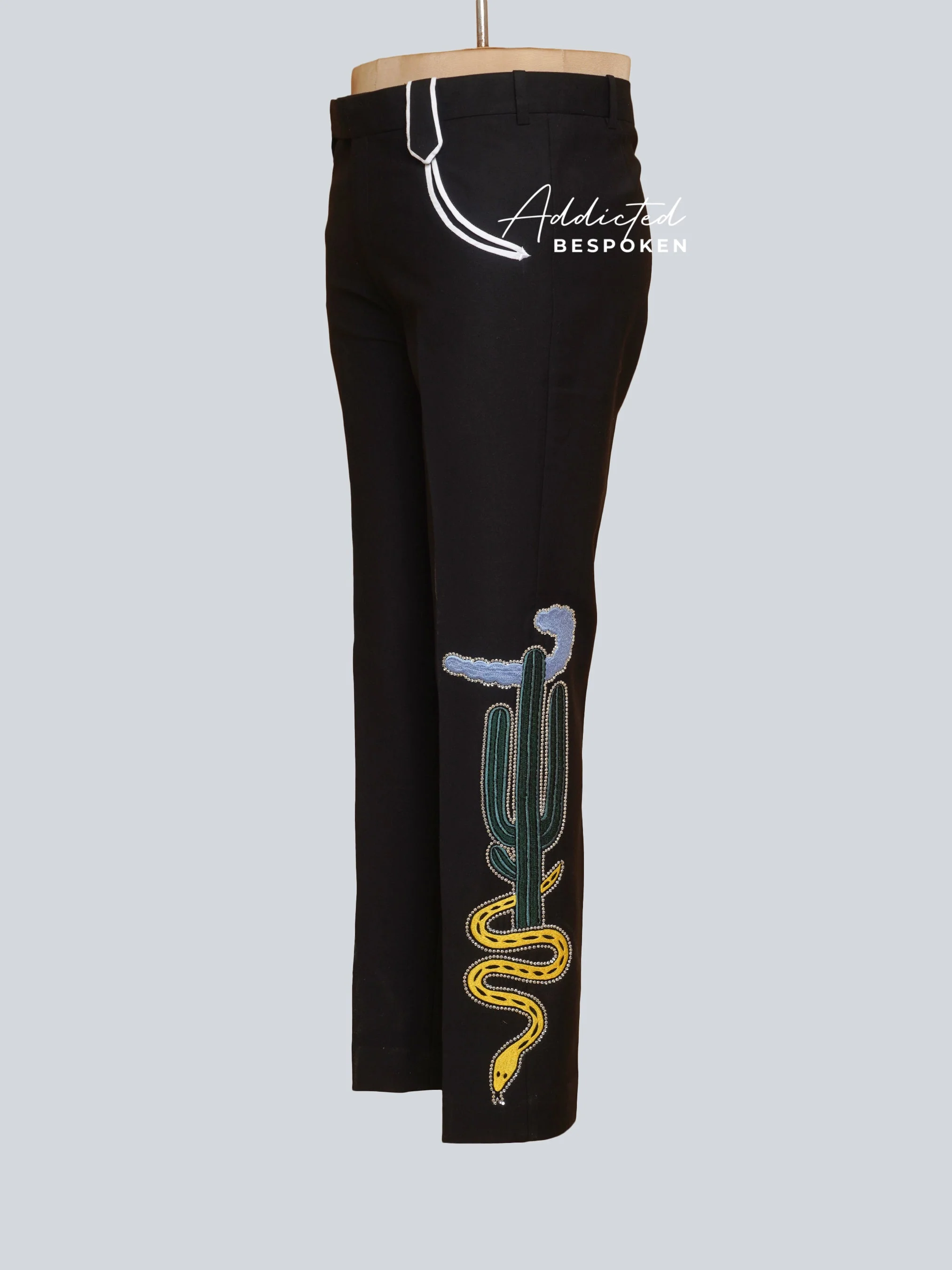 Desert Skull Symphony Suit - Image 13
