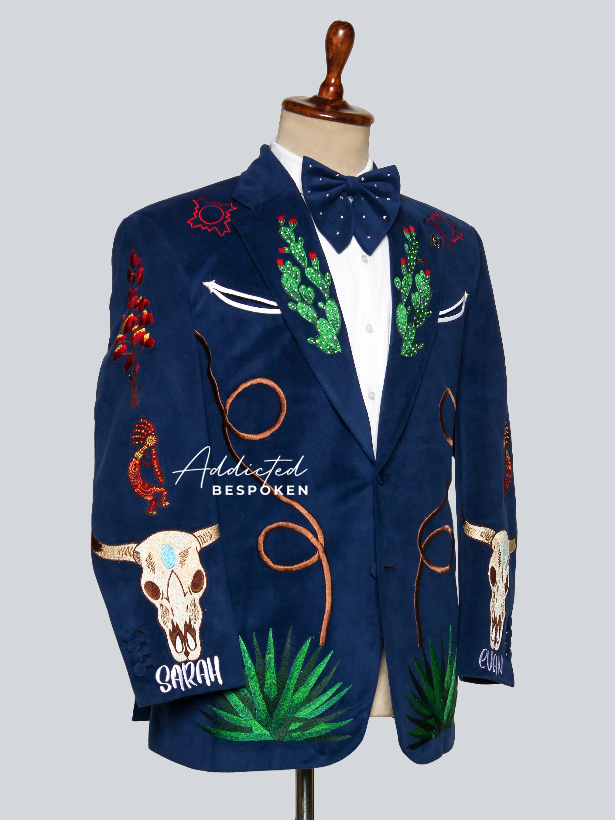 Desert-Themed Statement Embroidered Blazer - Image 4
