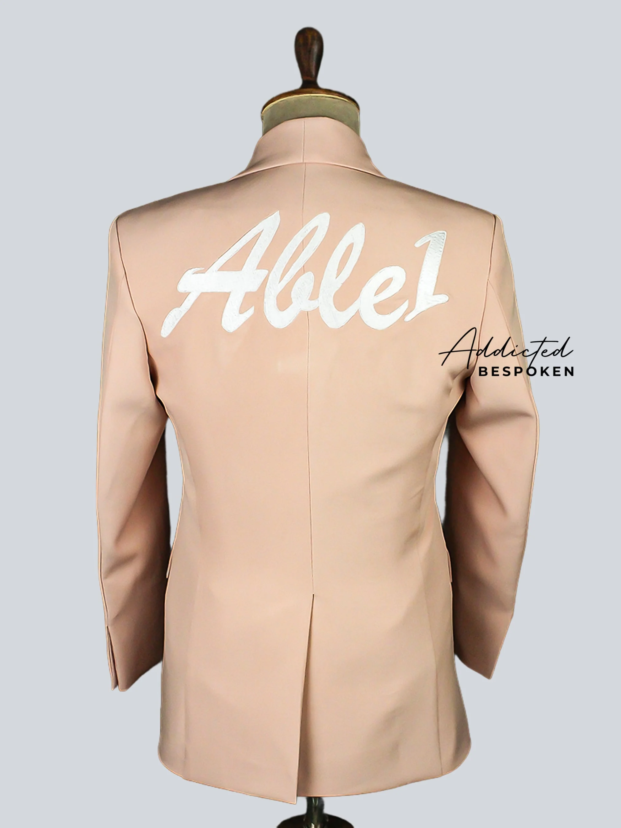 Dignified Formal Wear Ensemble - Image 7