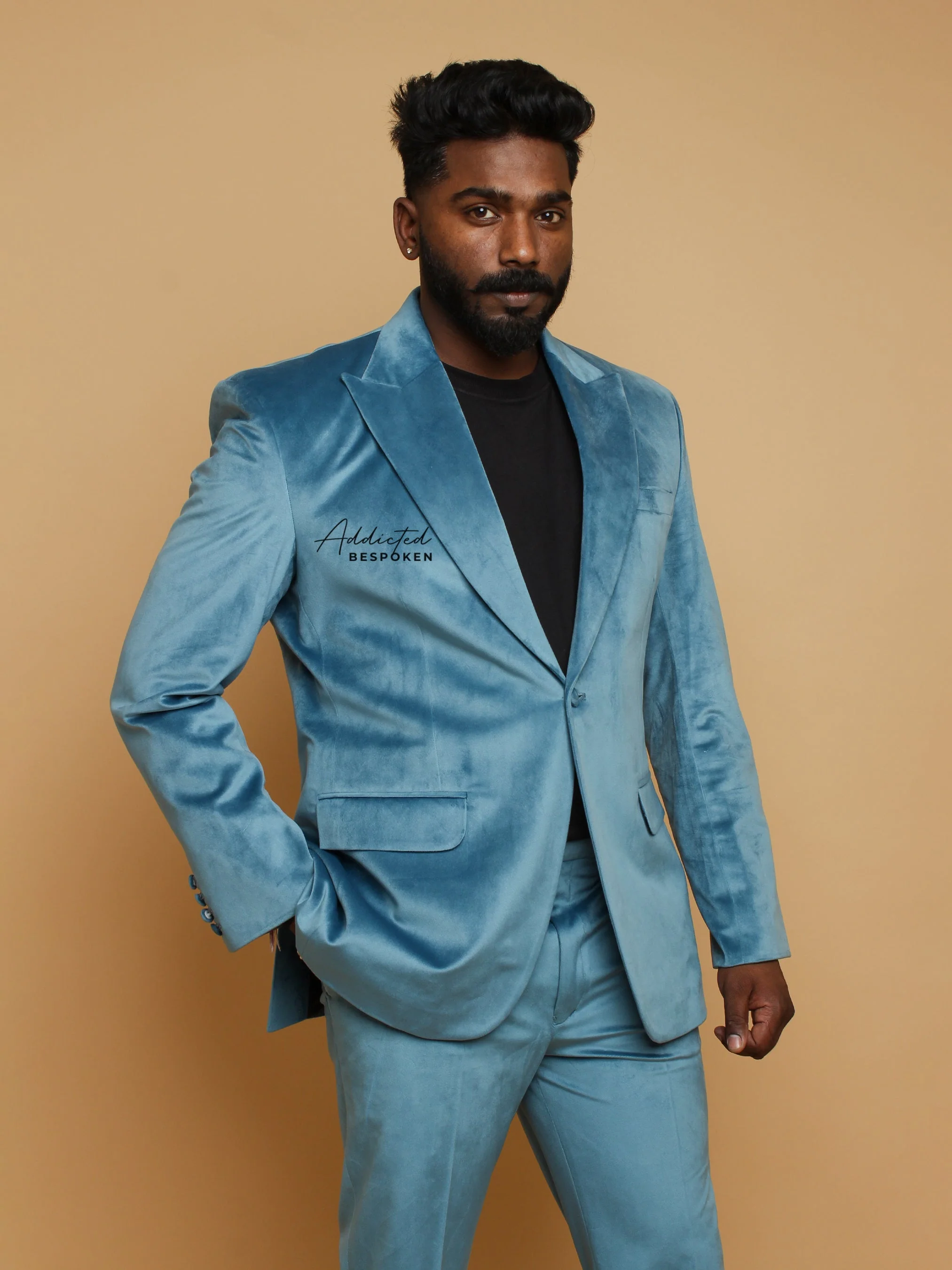 Dynamic Stage Cocktail Attire - Image 3