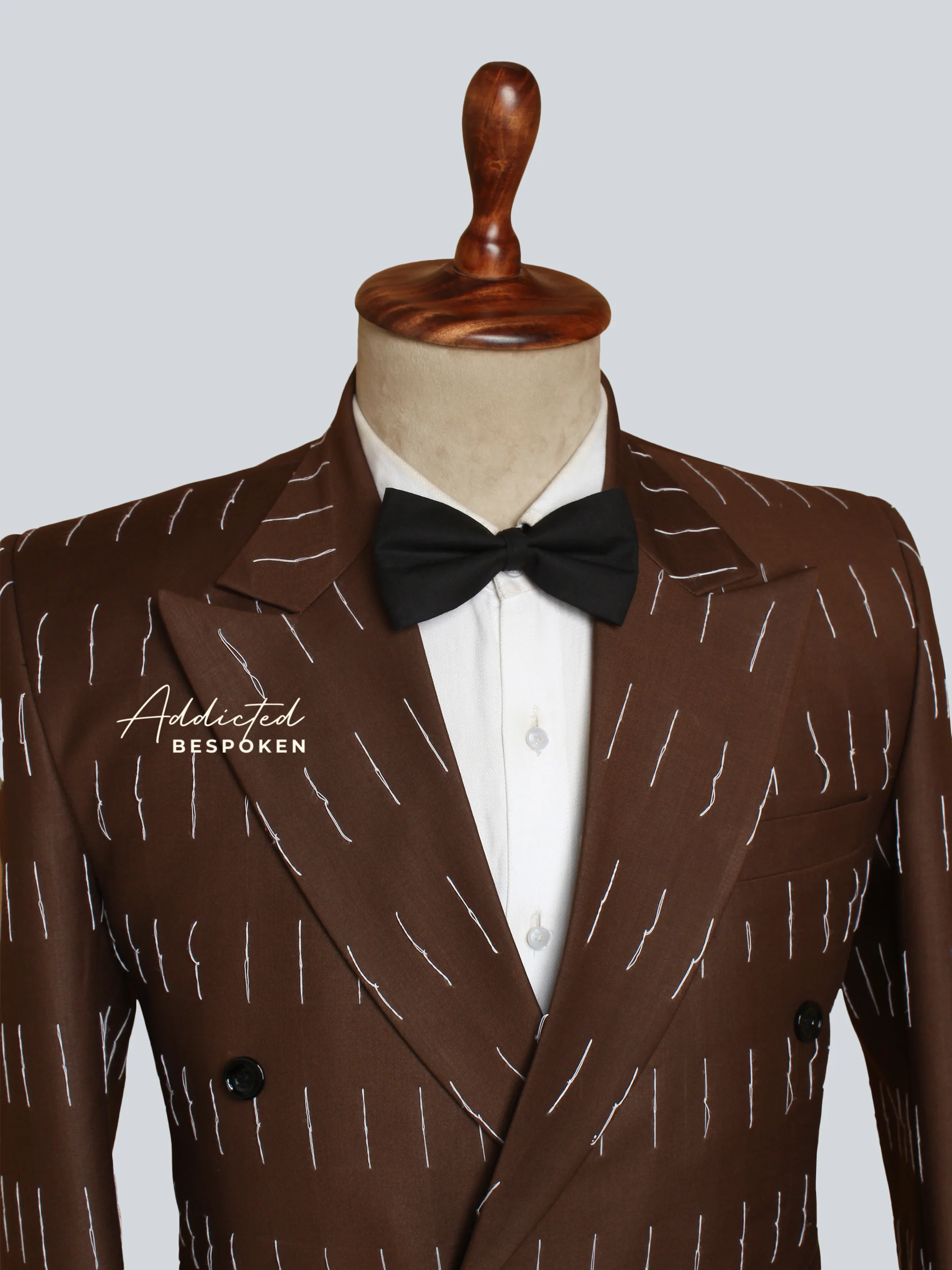 Elegance Double-Breasted Suit - Image 5