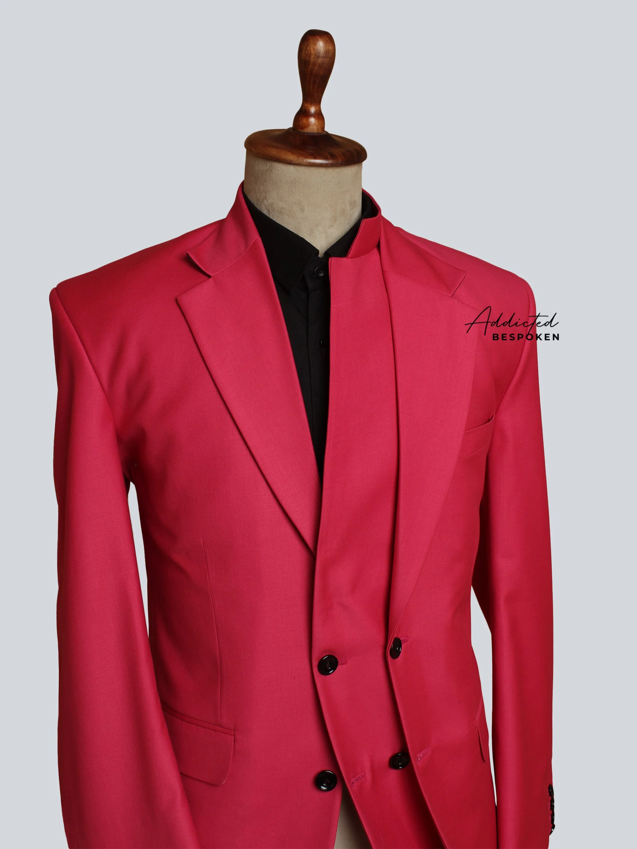 Elegant Double-Breasted Suit - Image 5