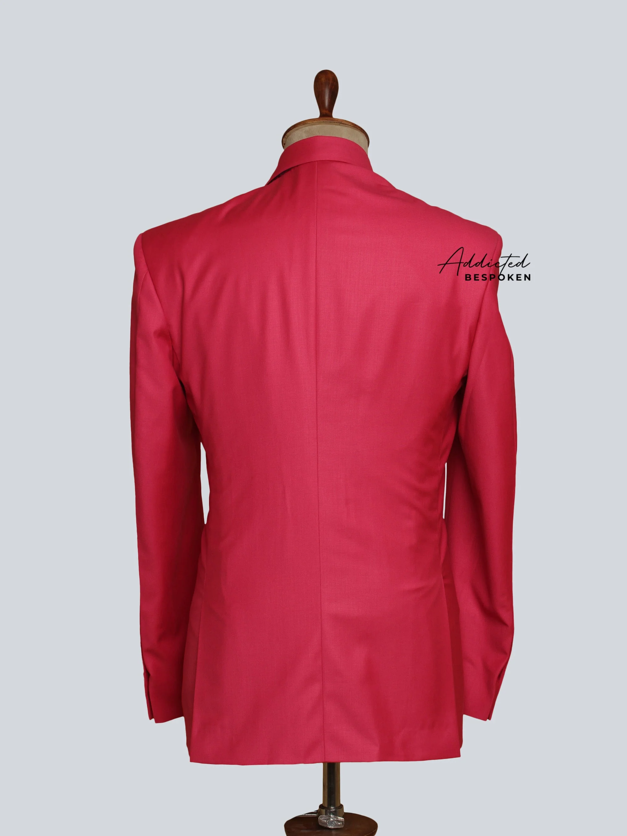 Elegant Double-Breasted Suit - Image 6