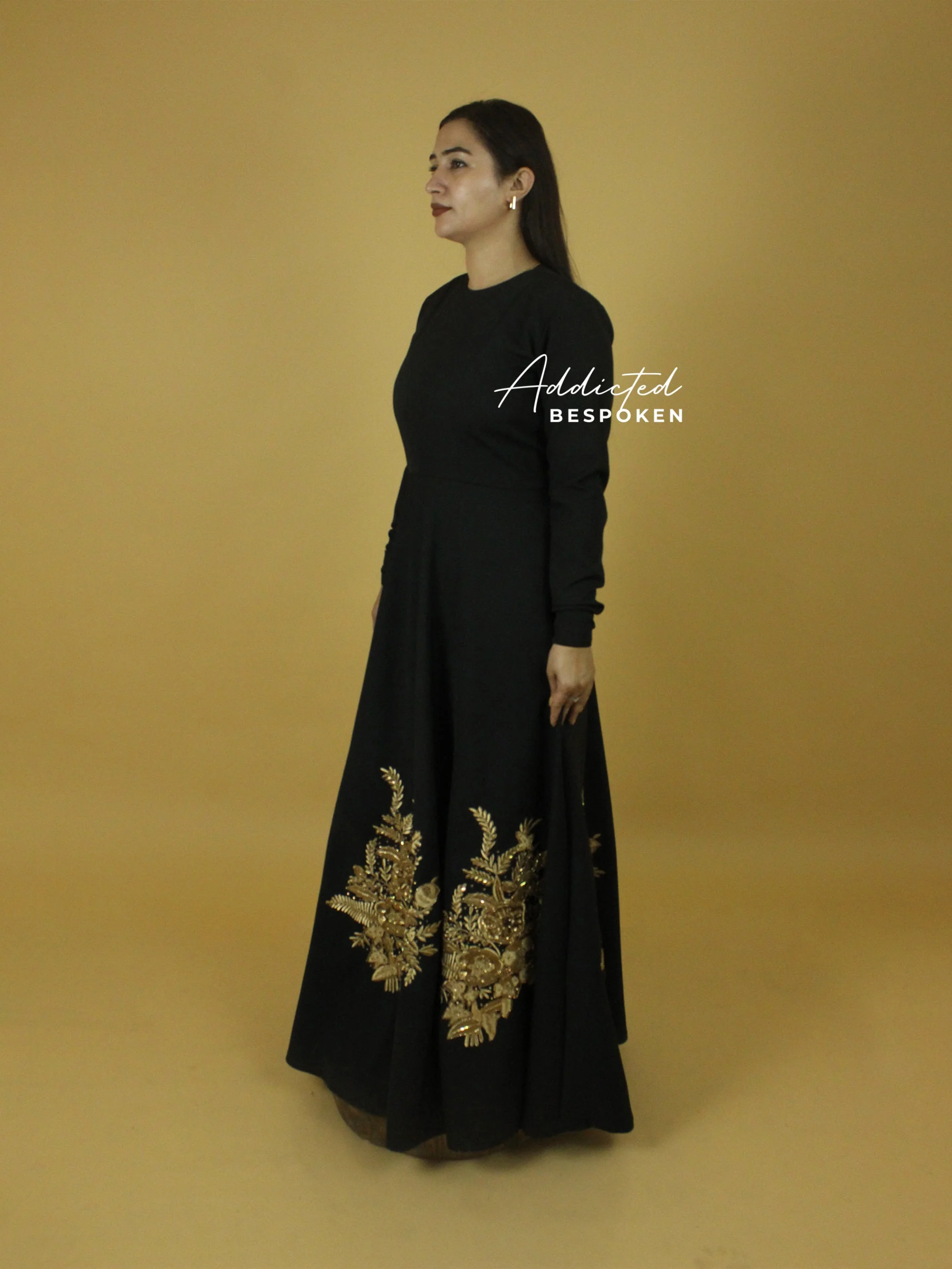 Elegant Embellished Evening Gown - Image 4