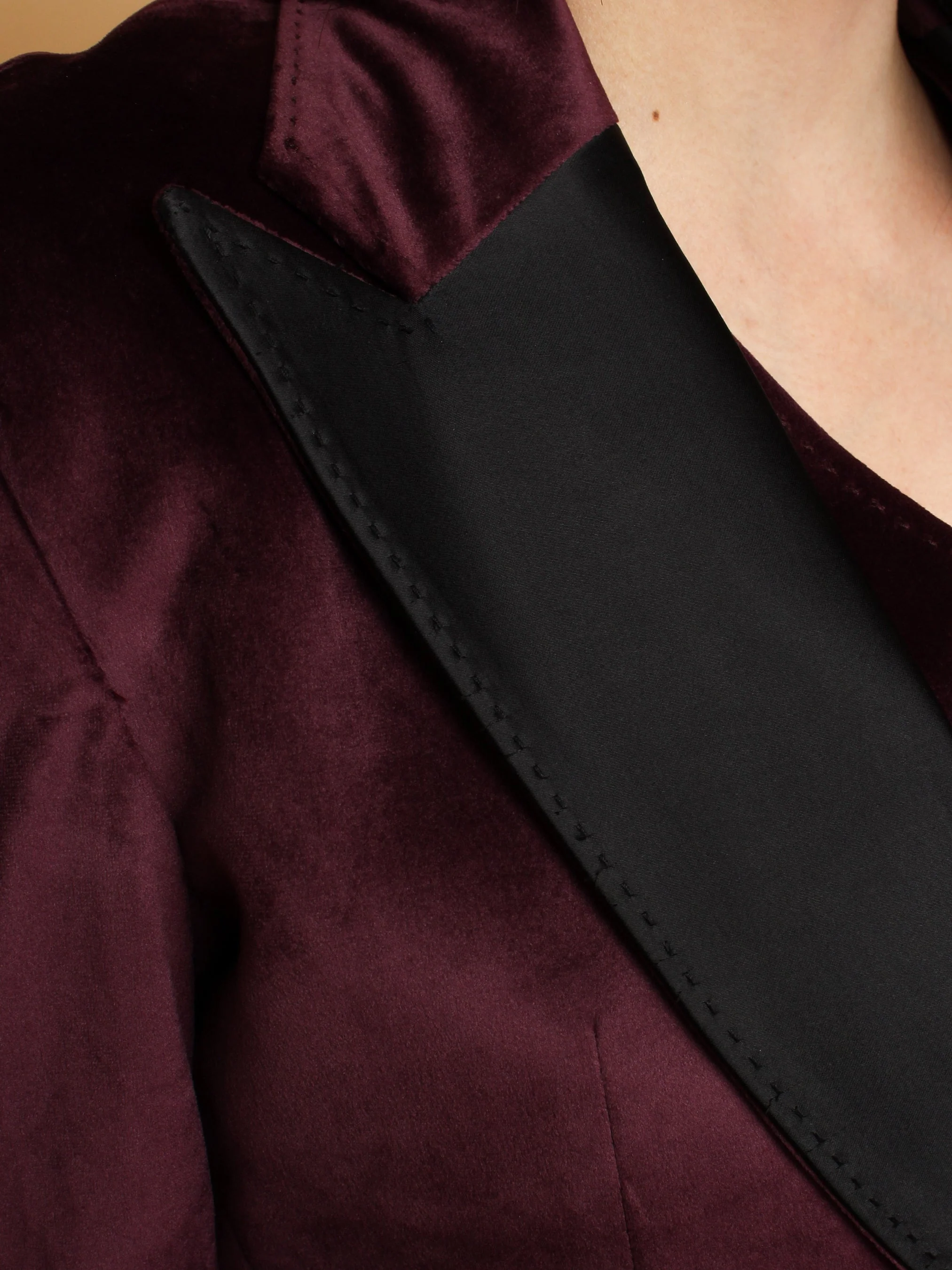 Elegant Evening Prom Attire (CLS) - Image 6