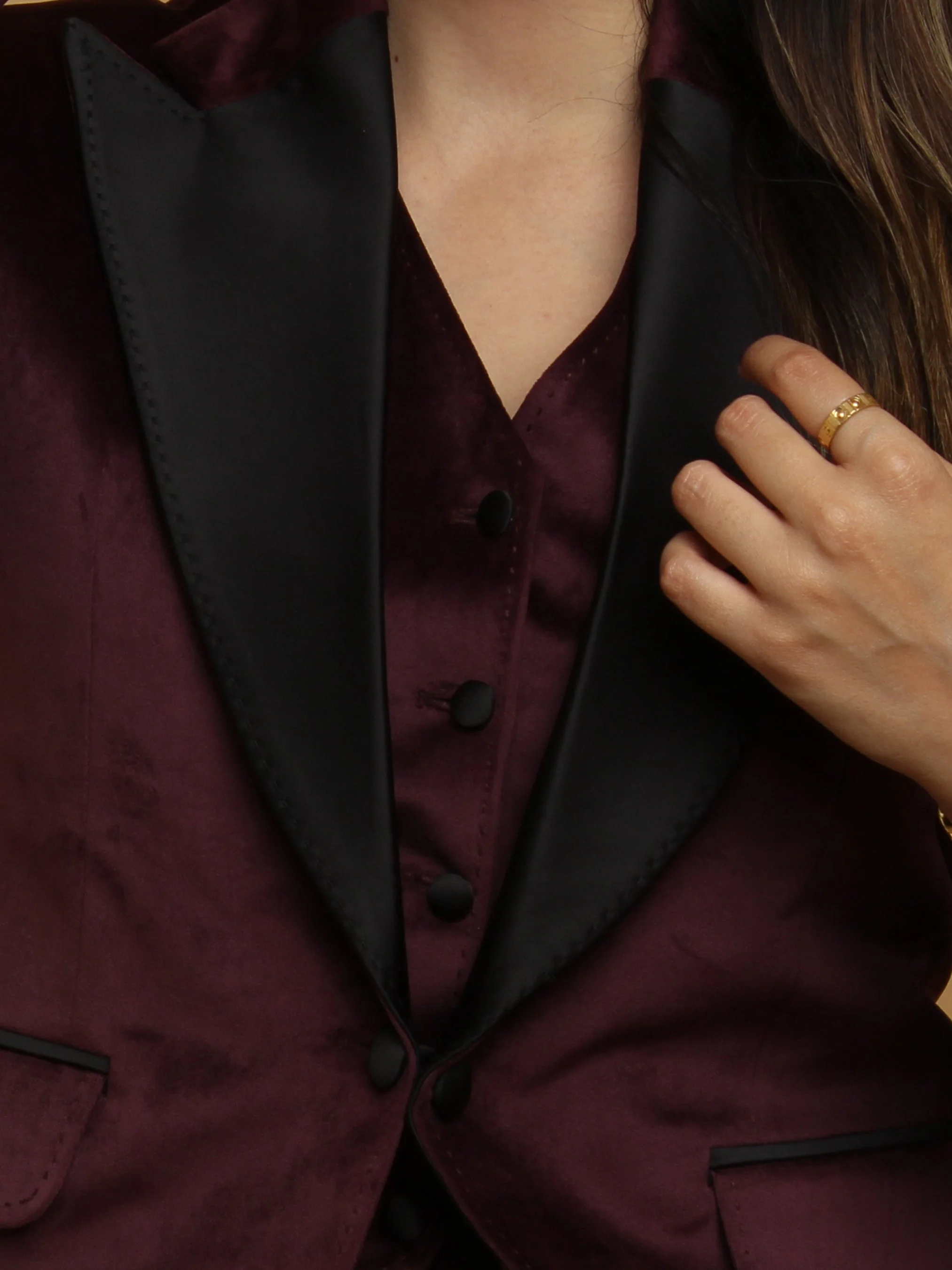 Elegant Evening Prom Attire (CLS) - Image 9