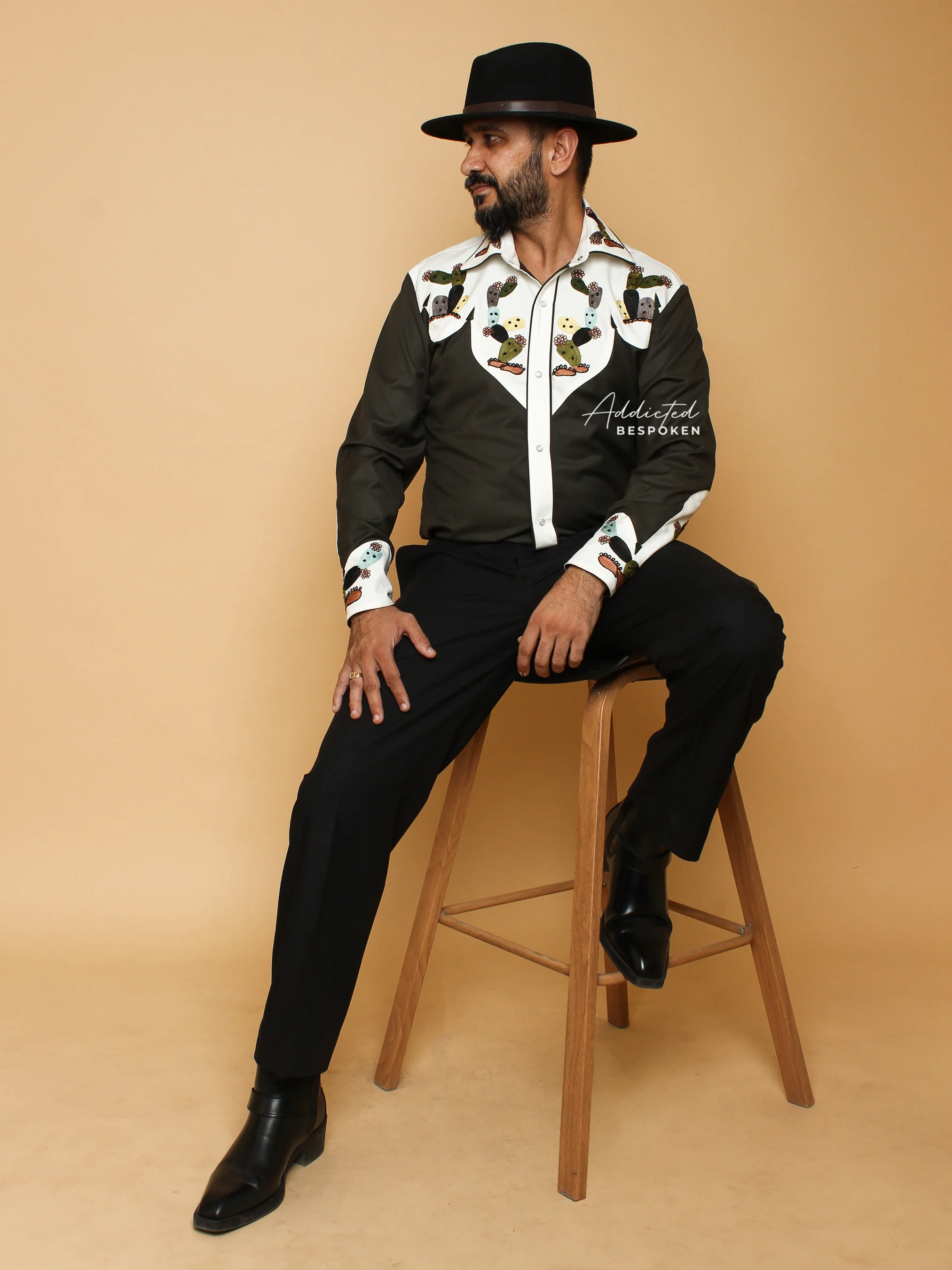 Embroidered Cactus Western Shirt - Image 11