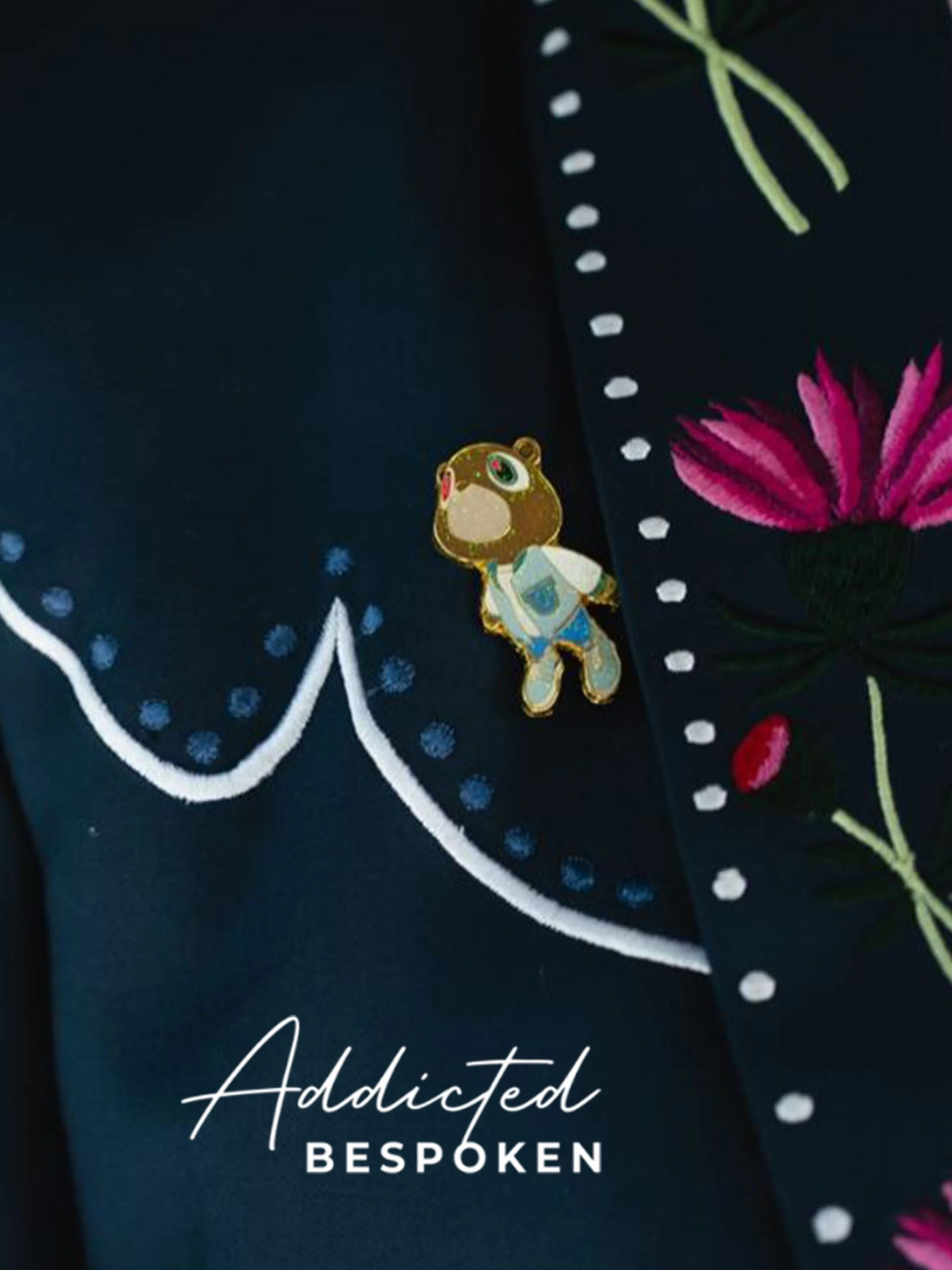 Embroidered Classic Suit - Image 6