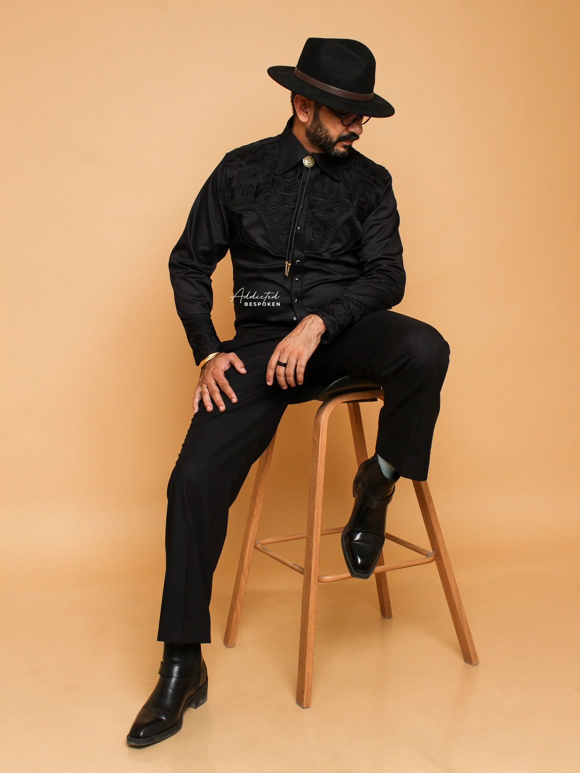 Embroidered Elegance Shirt - Image 5