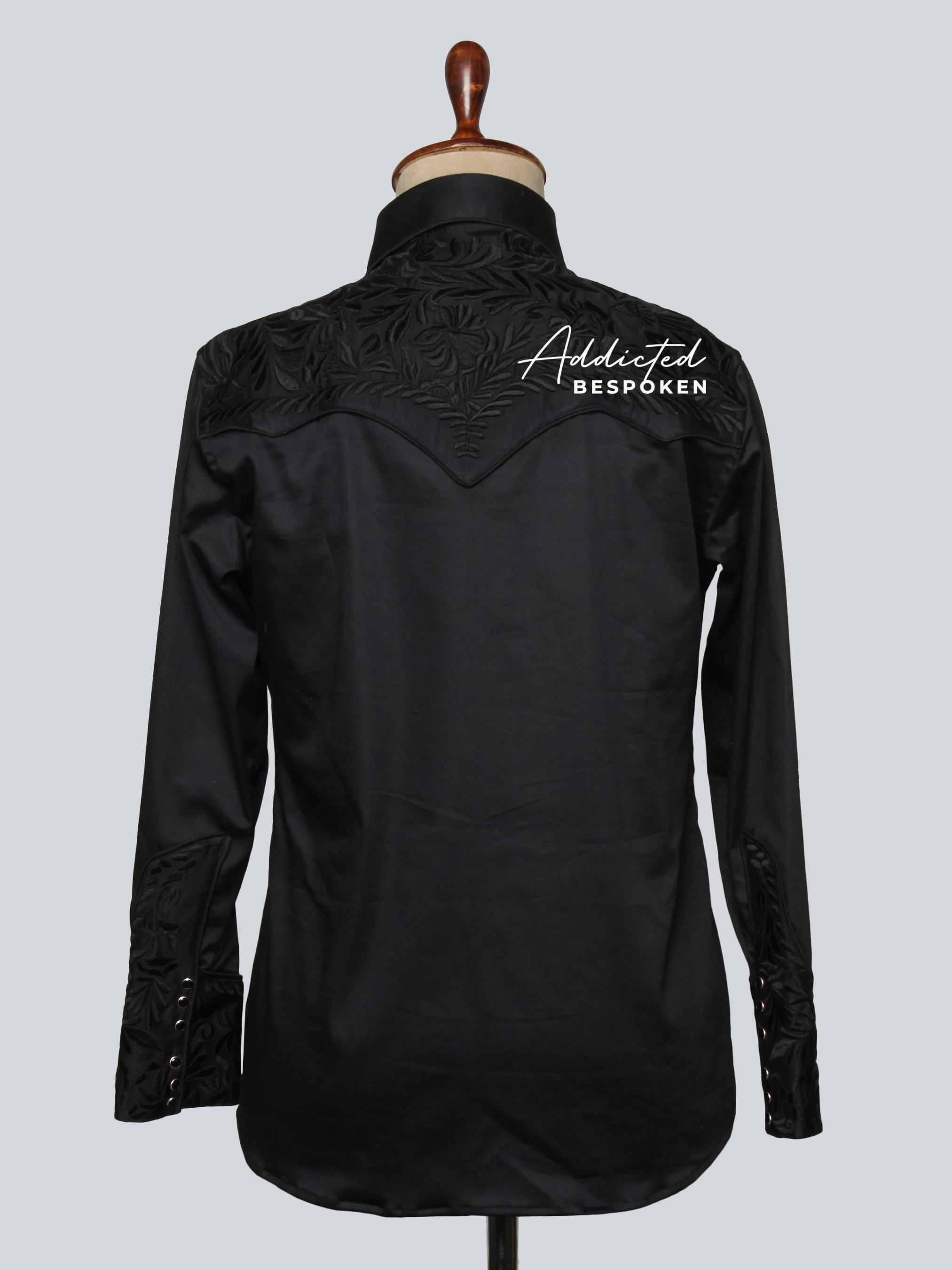 Embroidered Elegance Shirt - Image 9