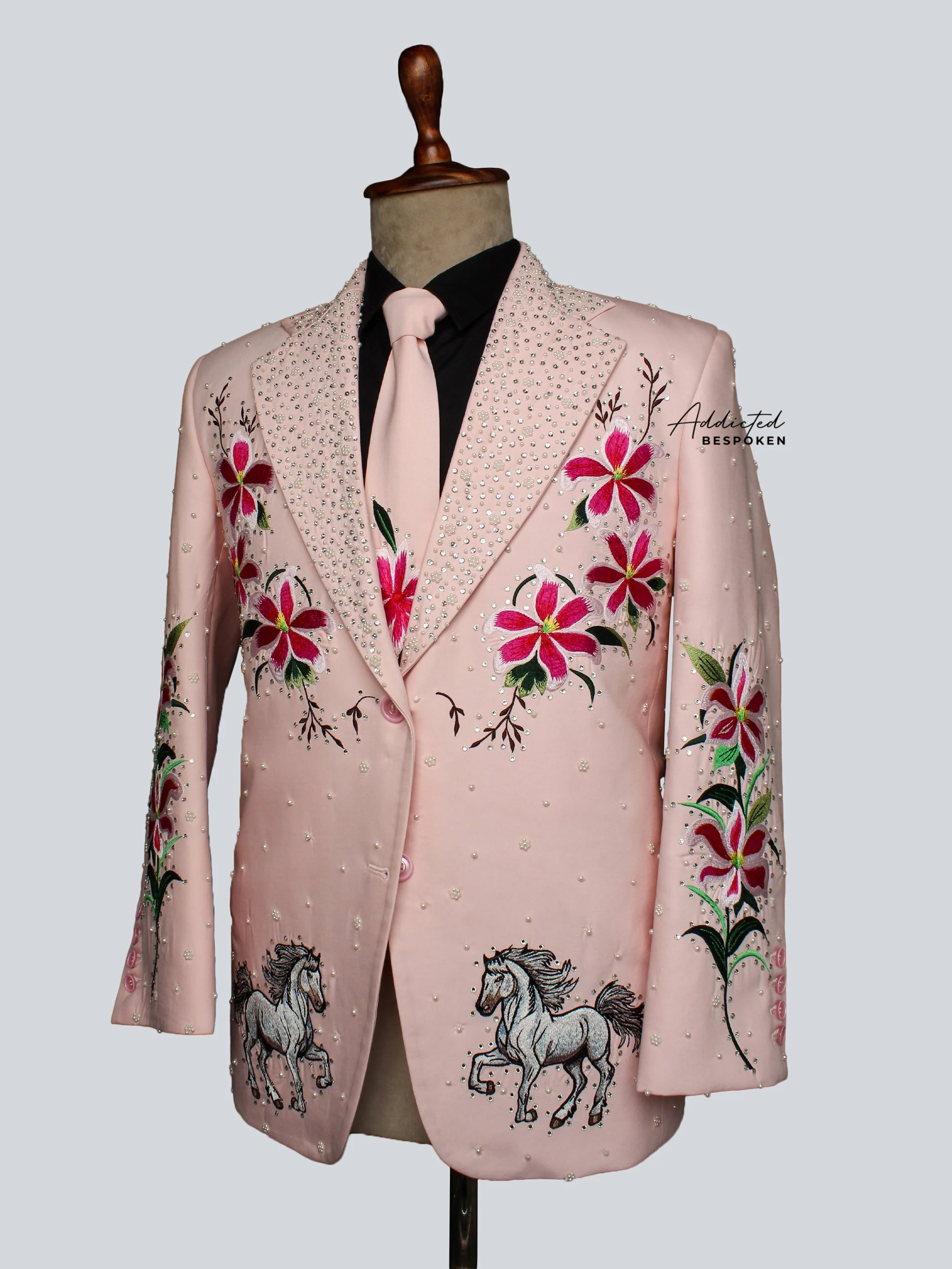 Flora & Fauna Pearl Embellished Suit - Image 4