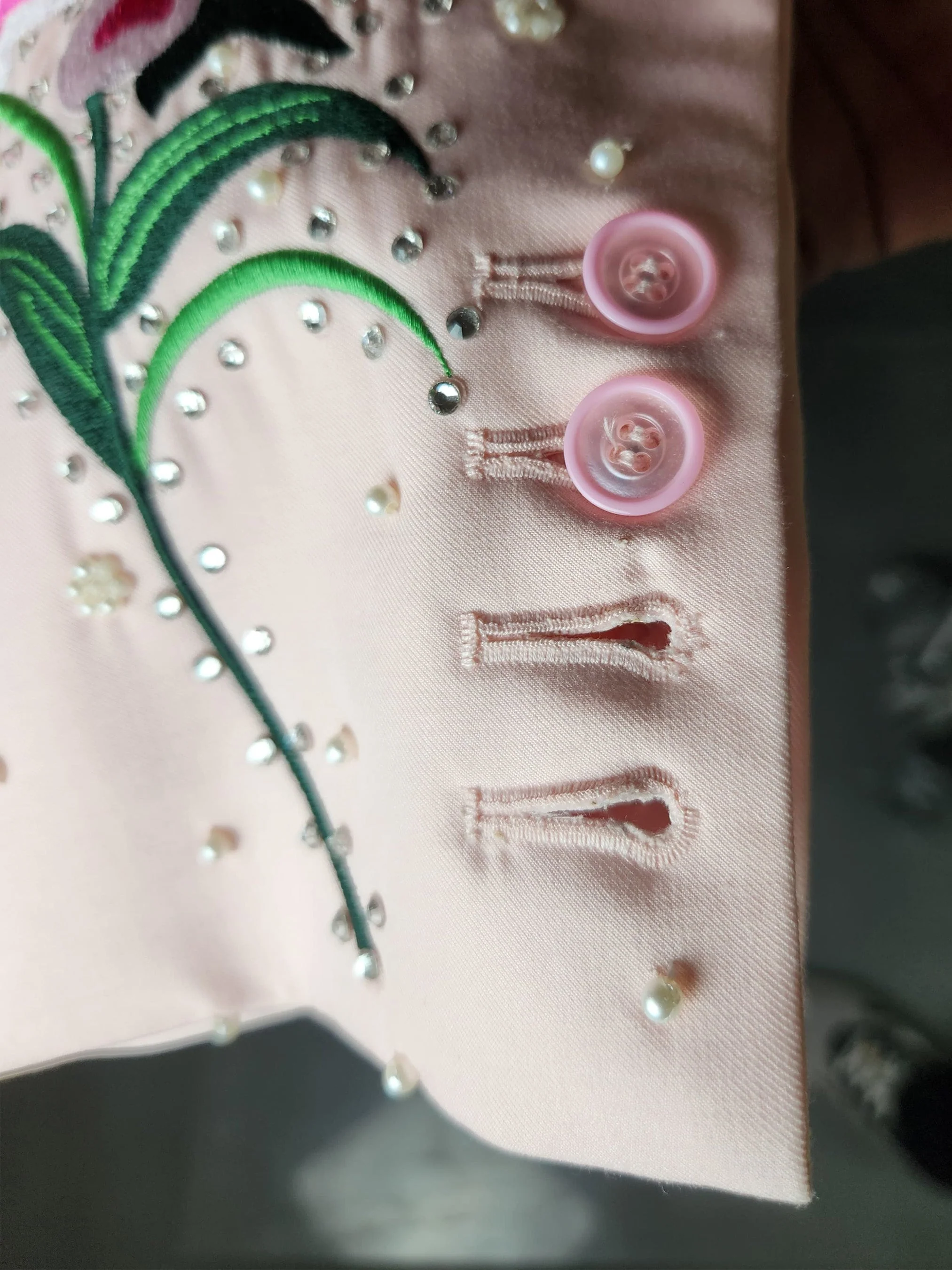 Flora & Fauna Pearl Embellished Suit - Image 8