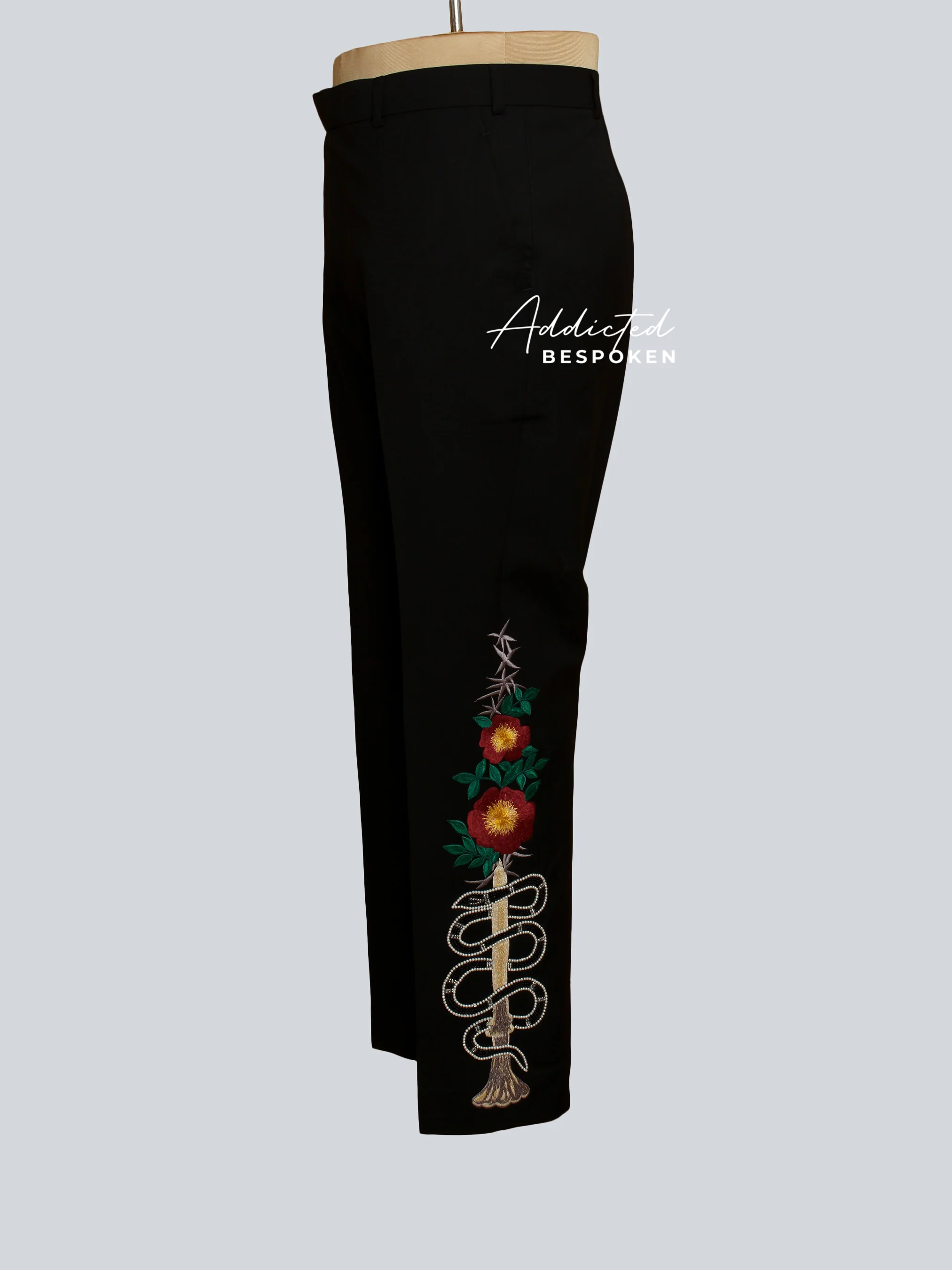 Floral Beaded Outfit - Image 10