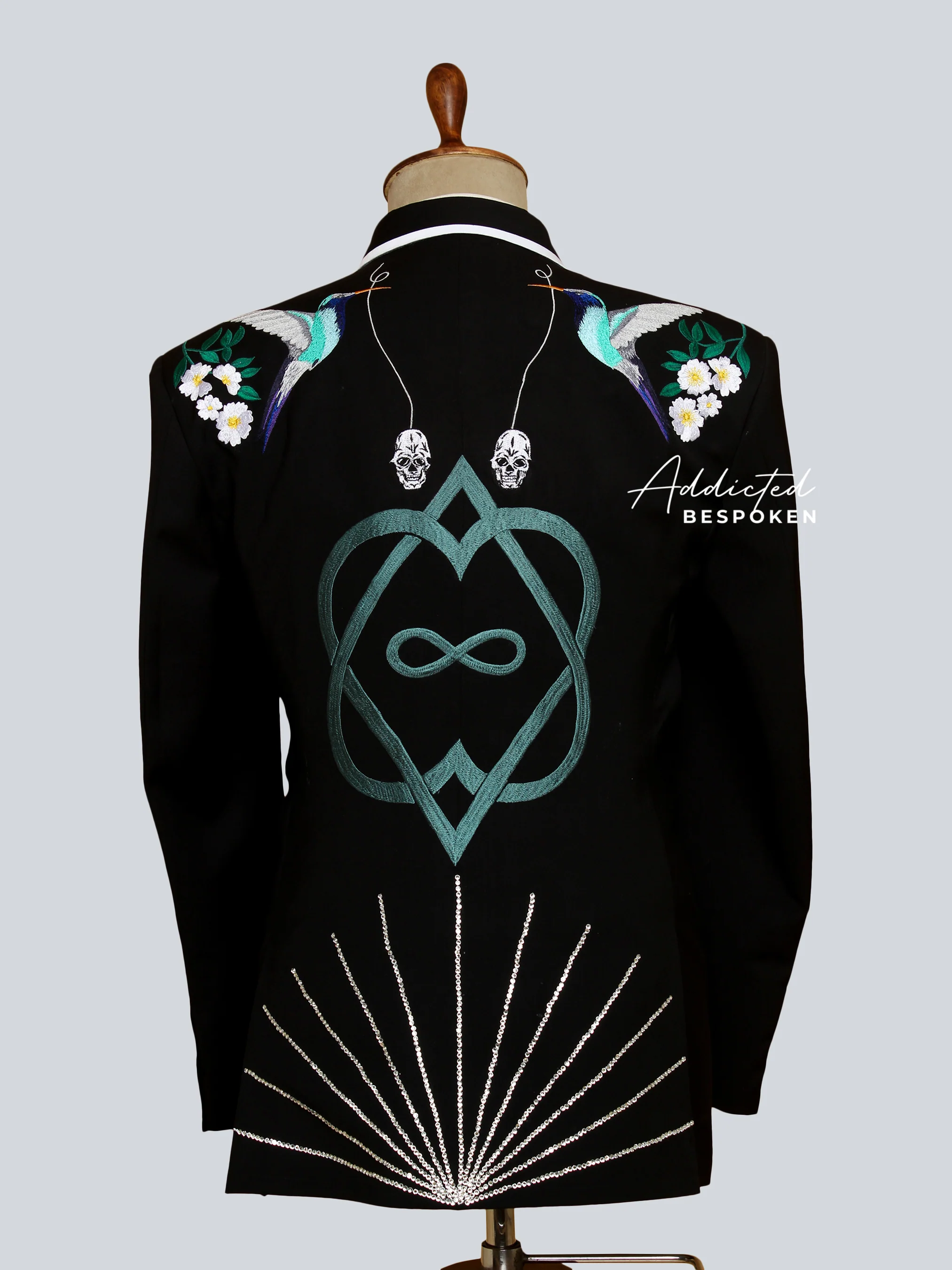 Floral Beaded Outfit - Image 6