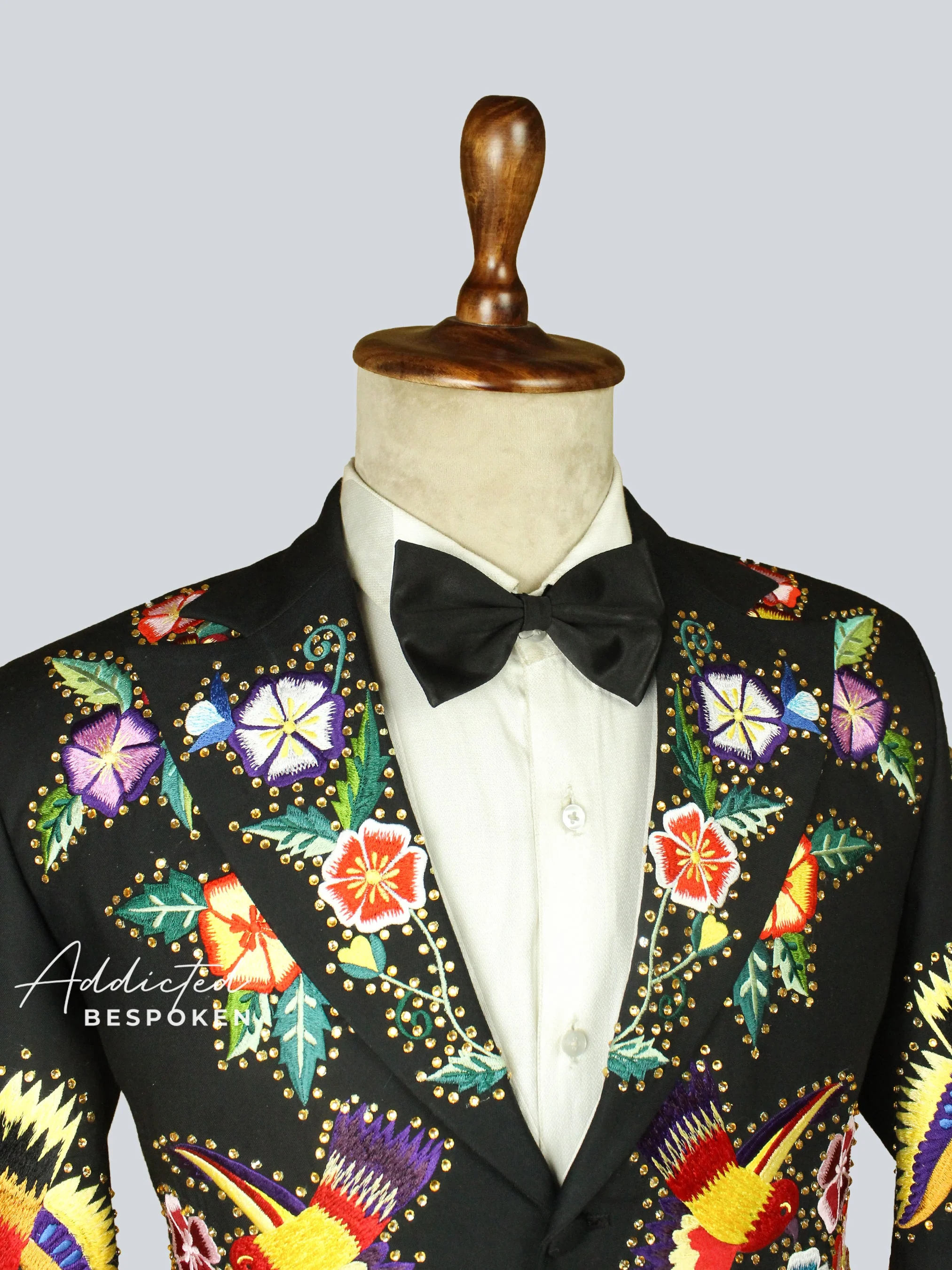 Floral Embroidered Blazer - Image 5