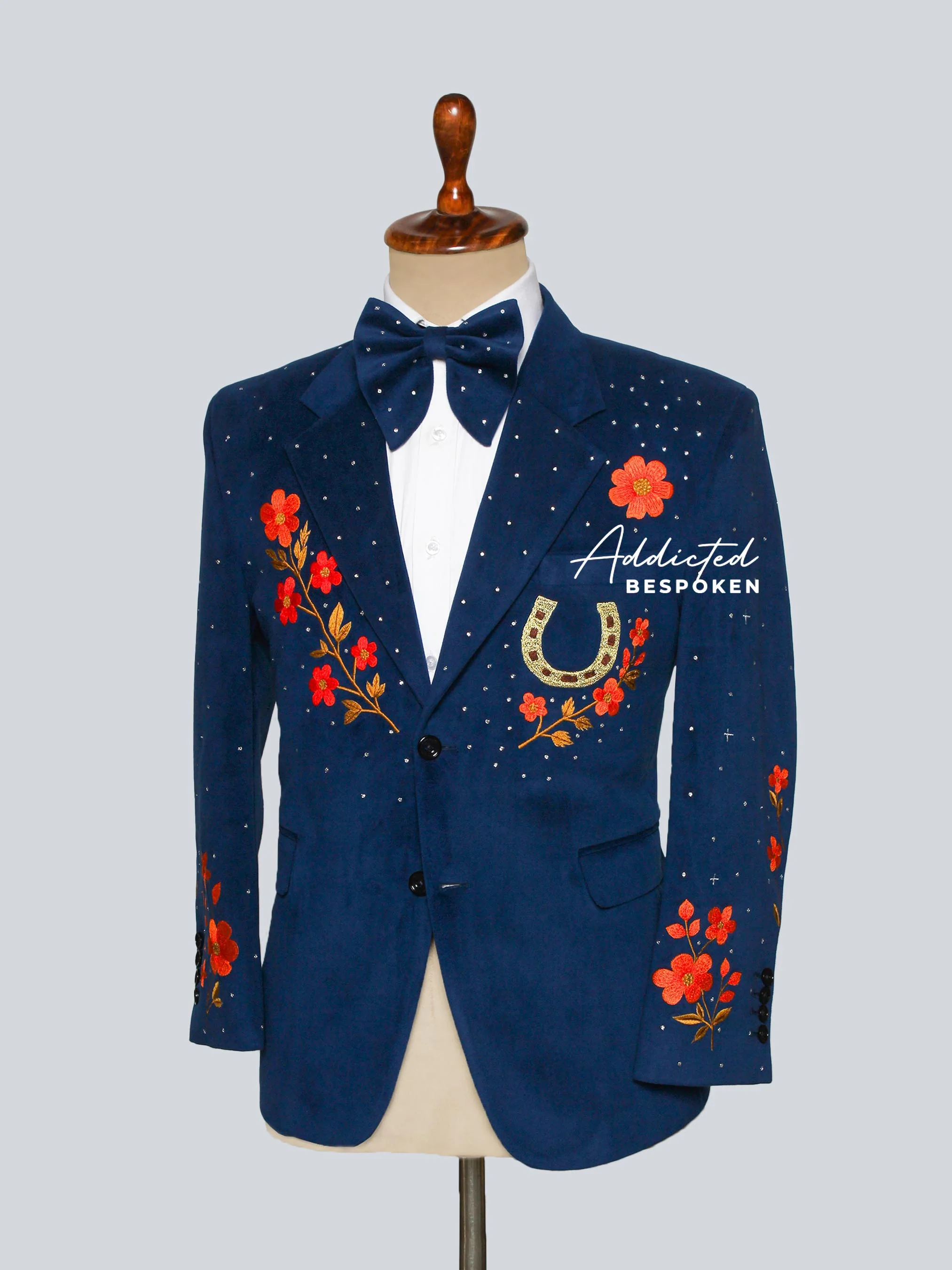 Floral Embroidered Navy Blazer - Image 5