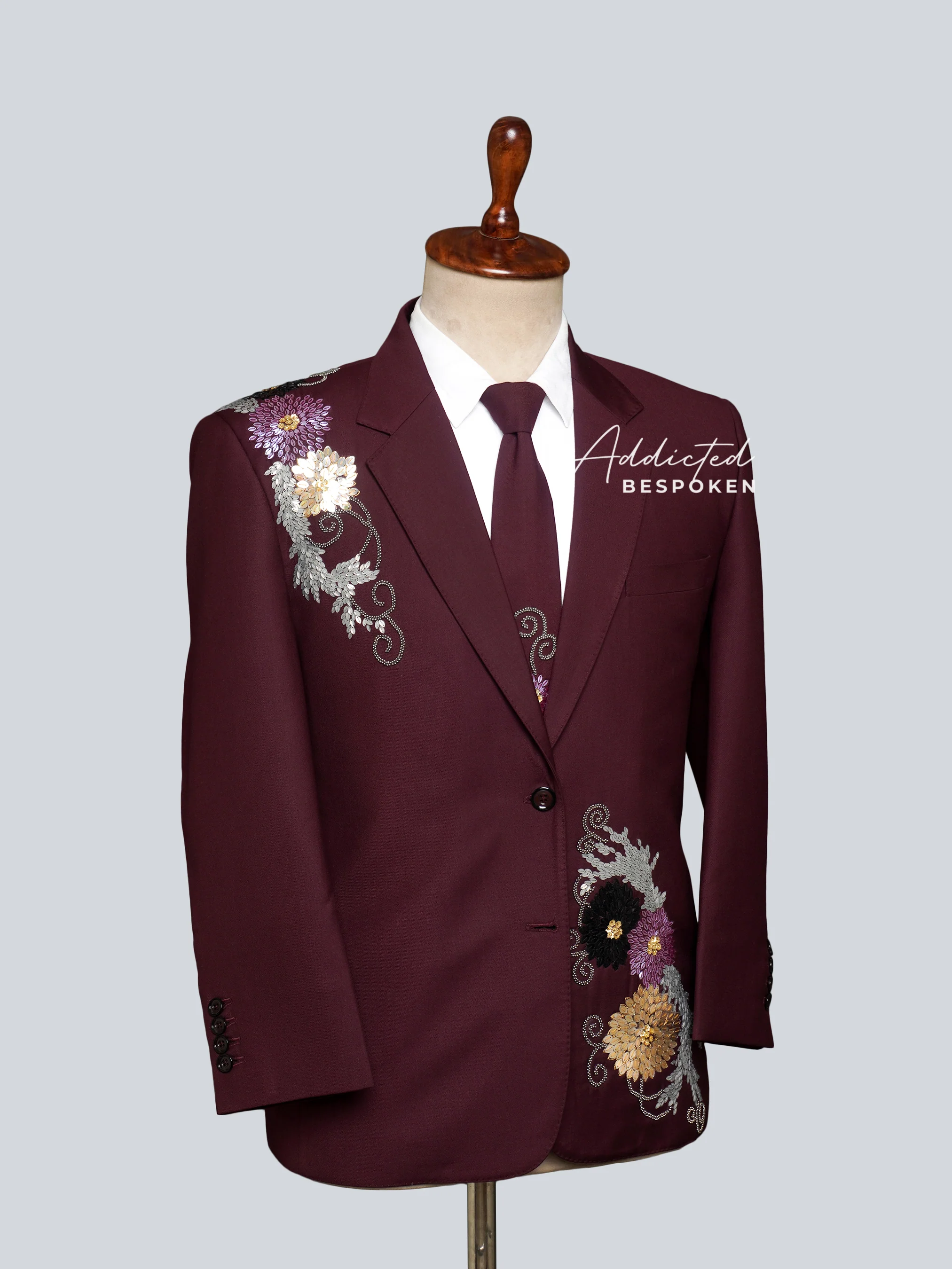 Floral Grace Embroidered Suit - Image 4