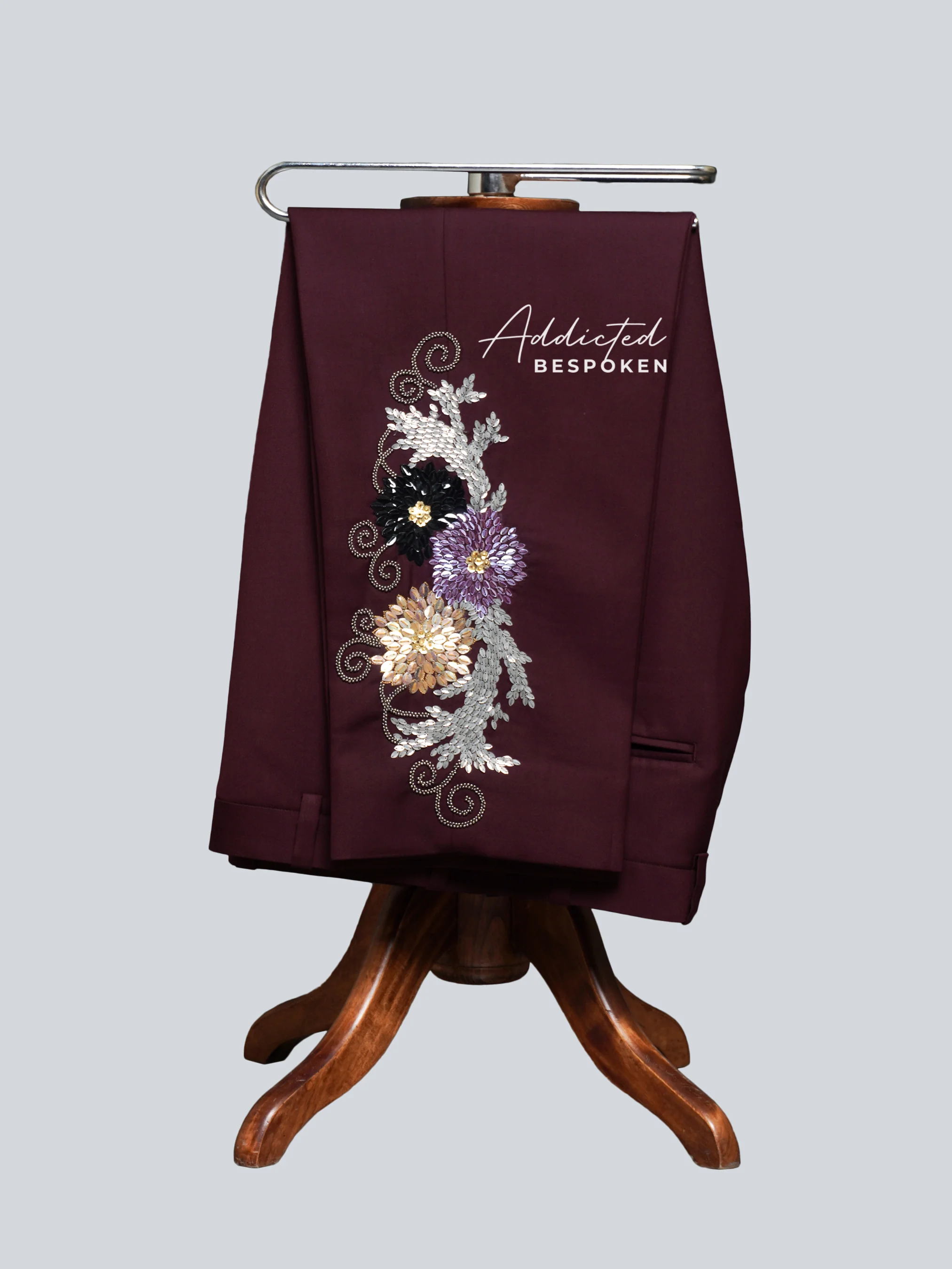 Floral Grace Embroidered Suit - Image 8