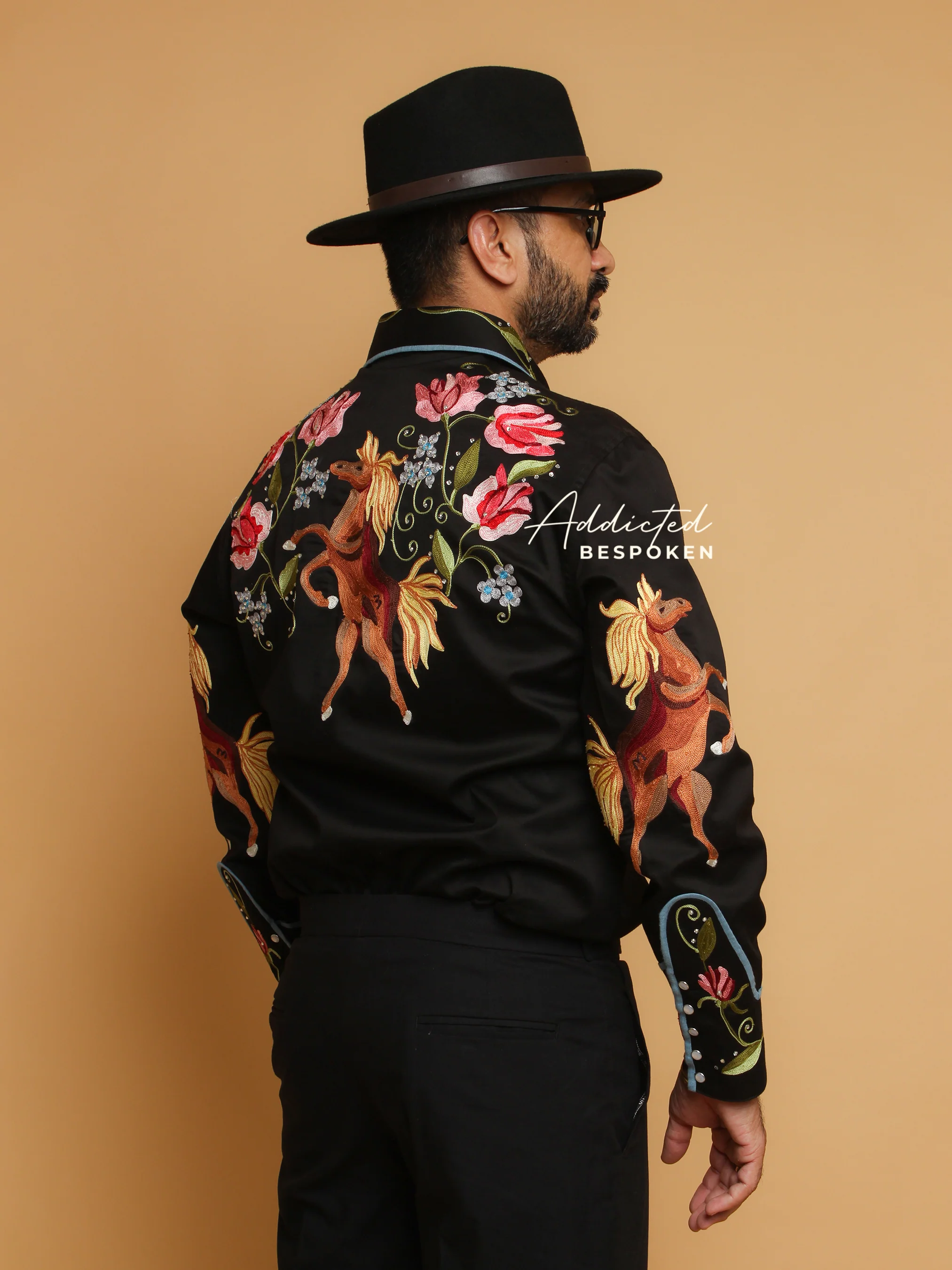 Floral & Horse Design Embroidered Shirt - Image 7