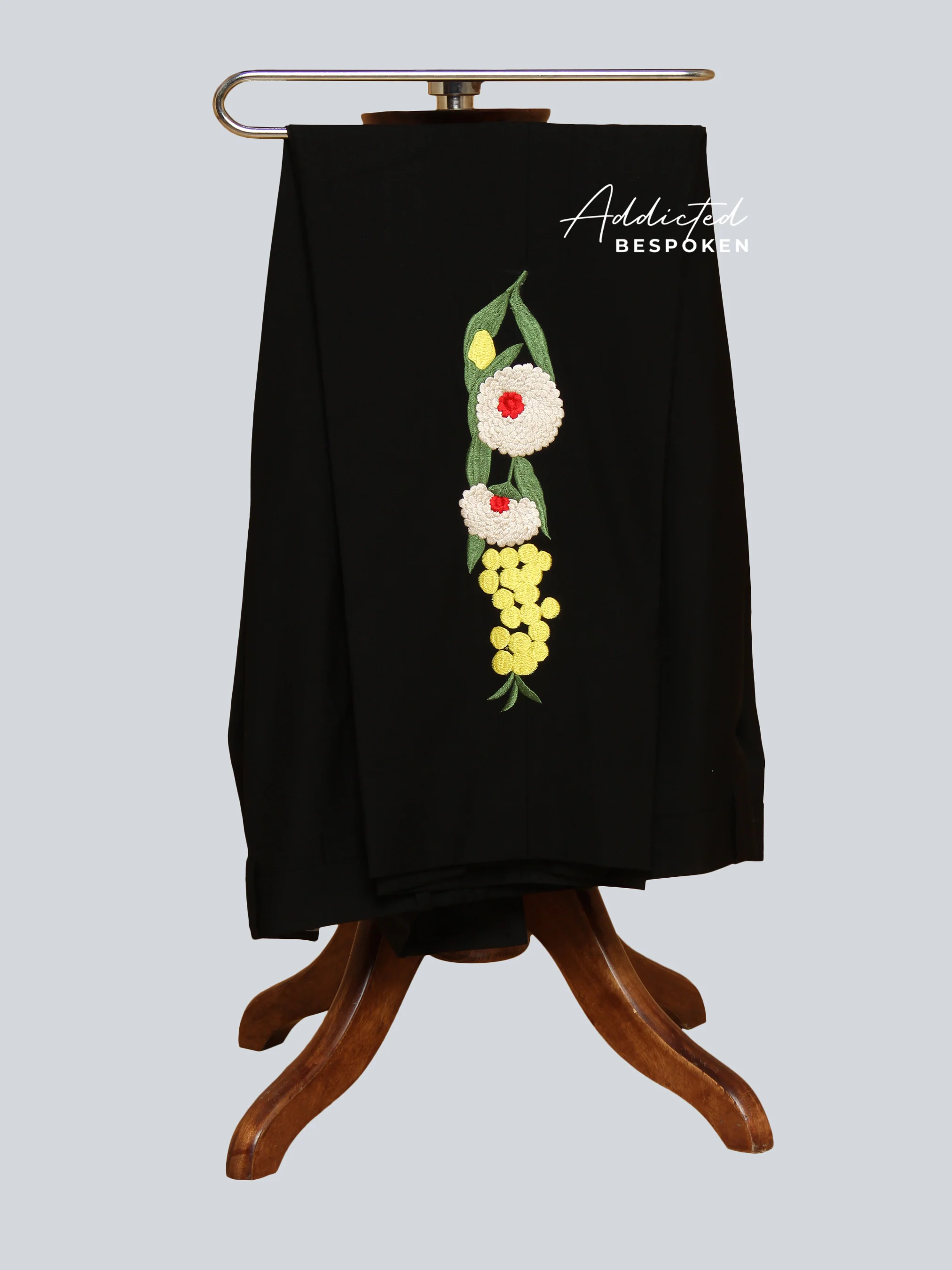 Floral Reverie Embroidered Suit - Image 12