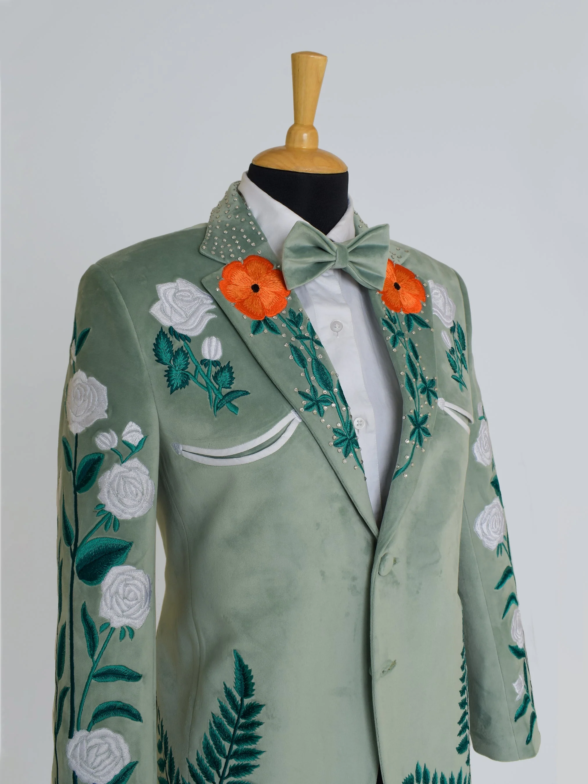 Floret Western Wedding Suit - Image 10