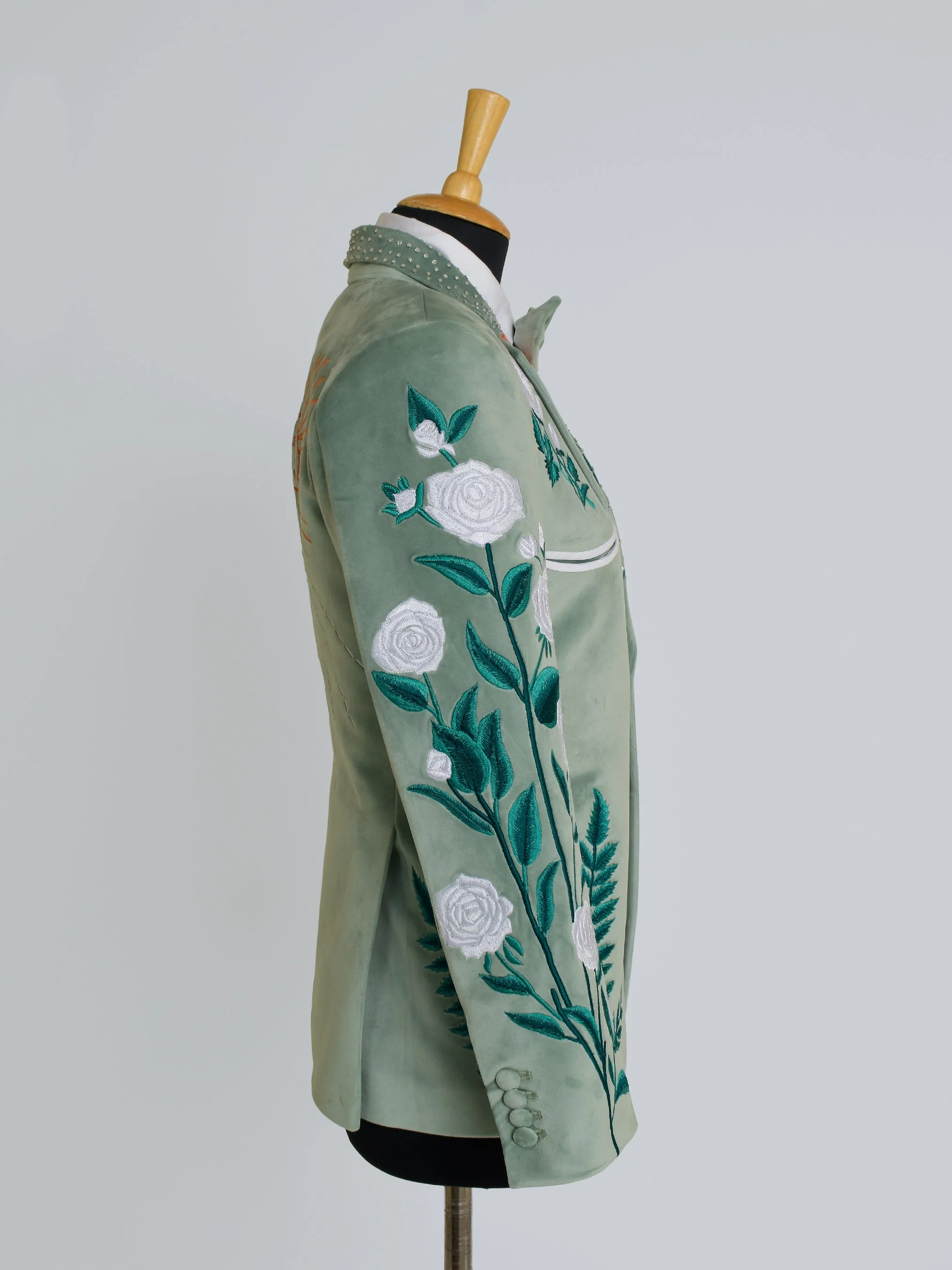Floret Western Wedding Suit - Image 8