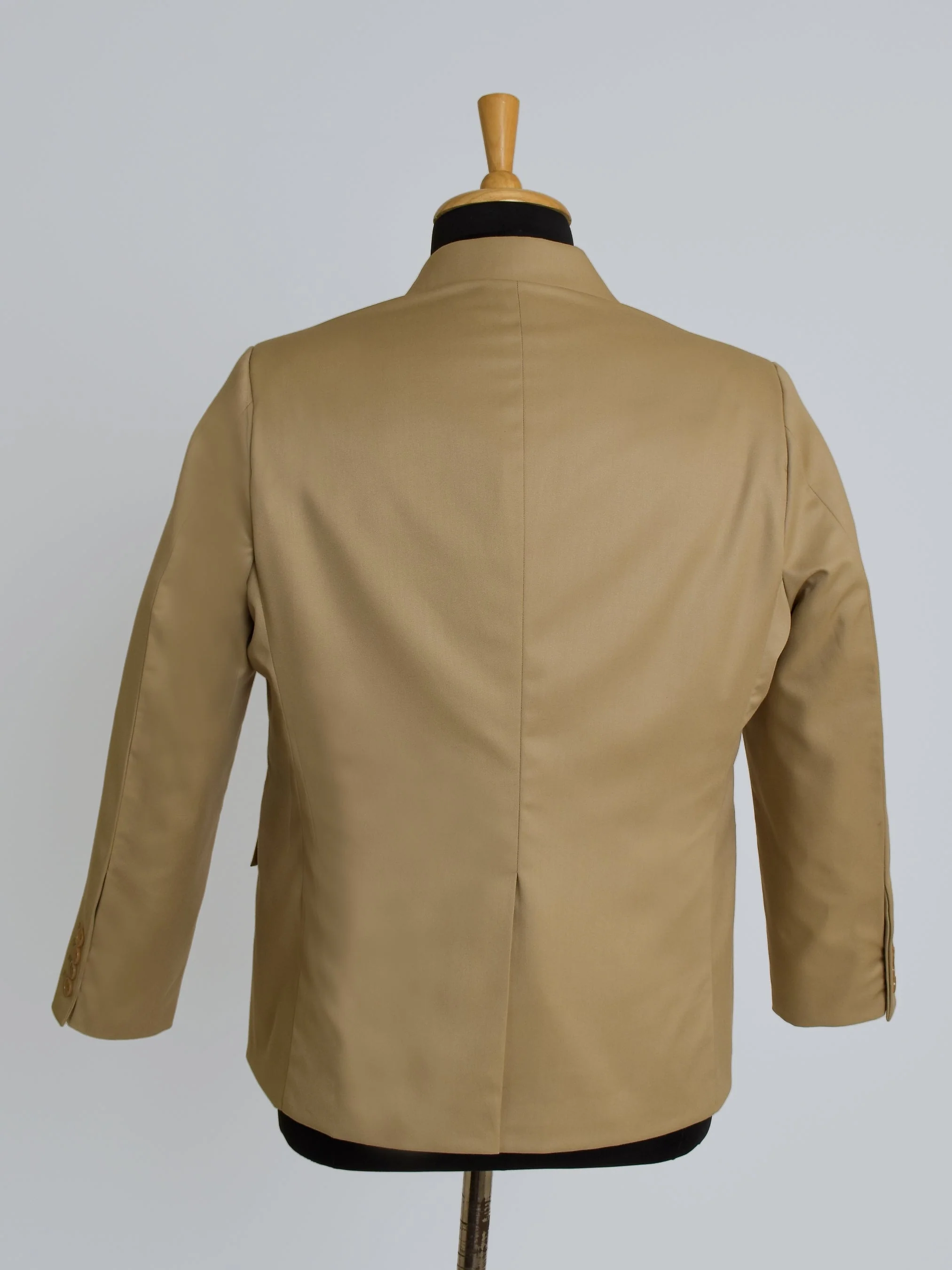 Formal Beige Attire - Image 3