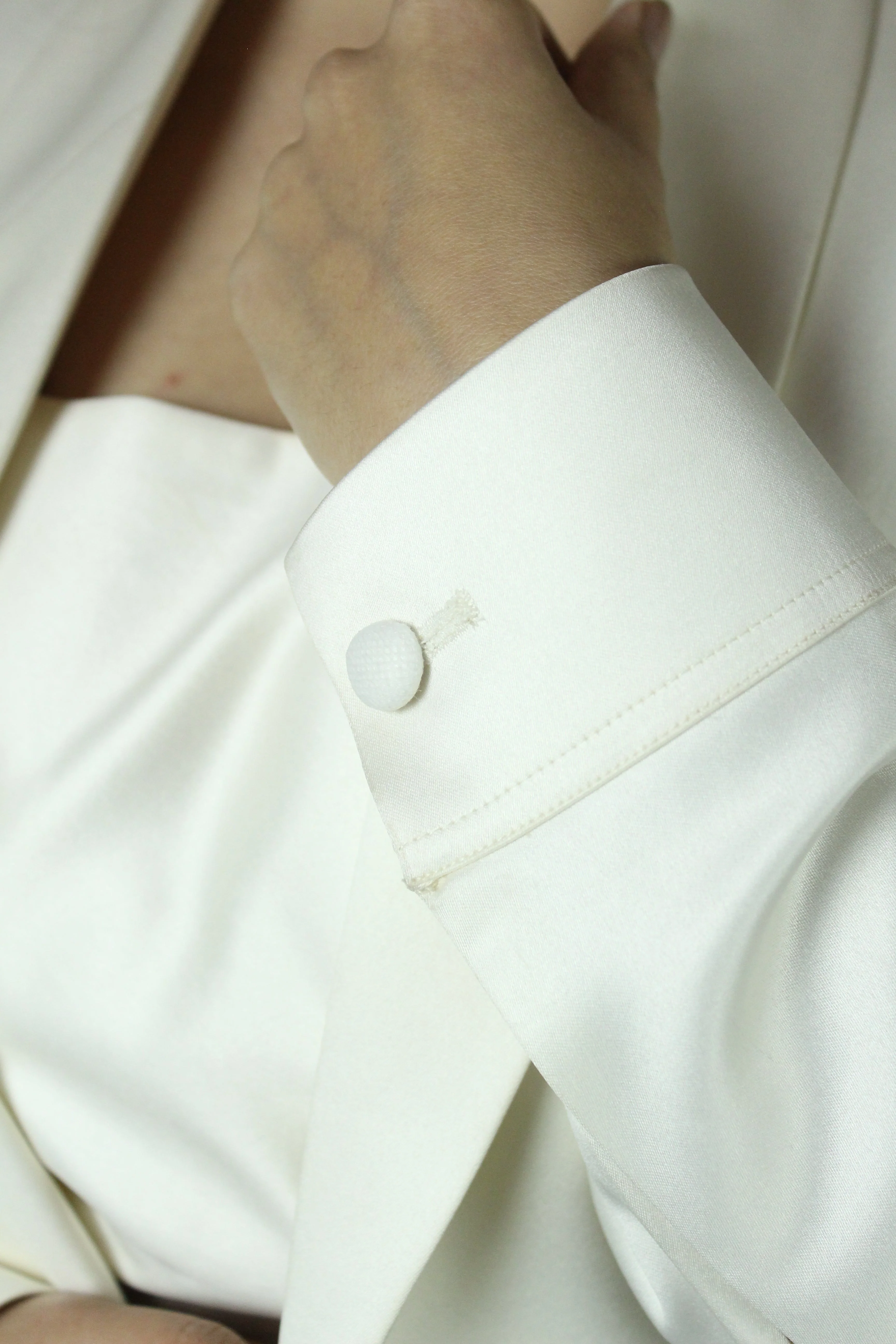 Graceful Prestige Suit - Image 8