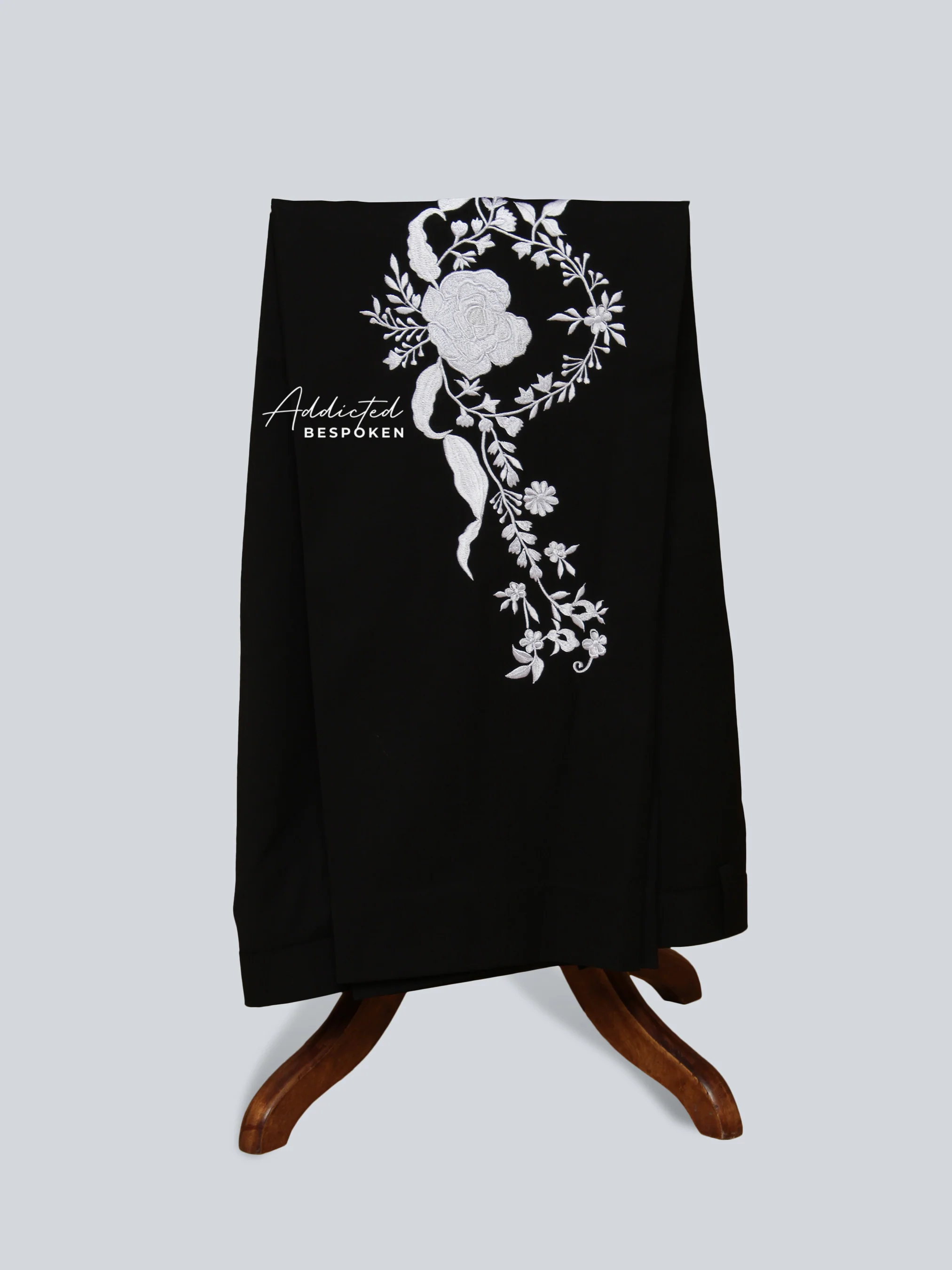 Groom's Party Suit - Image 9