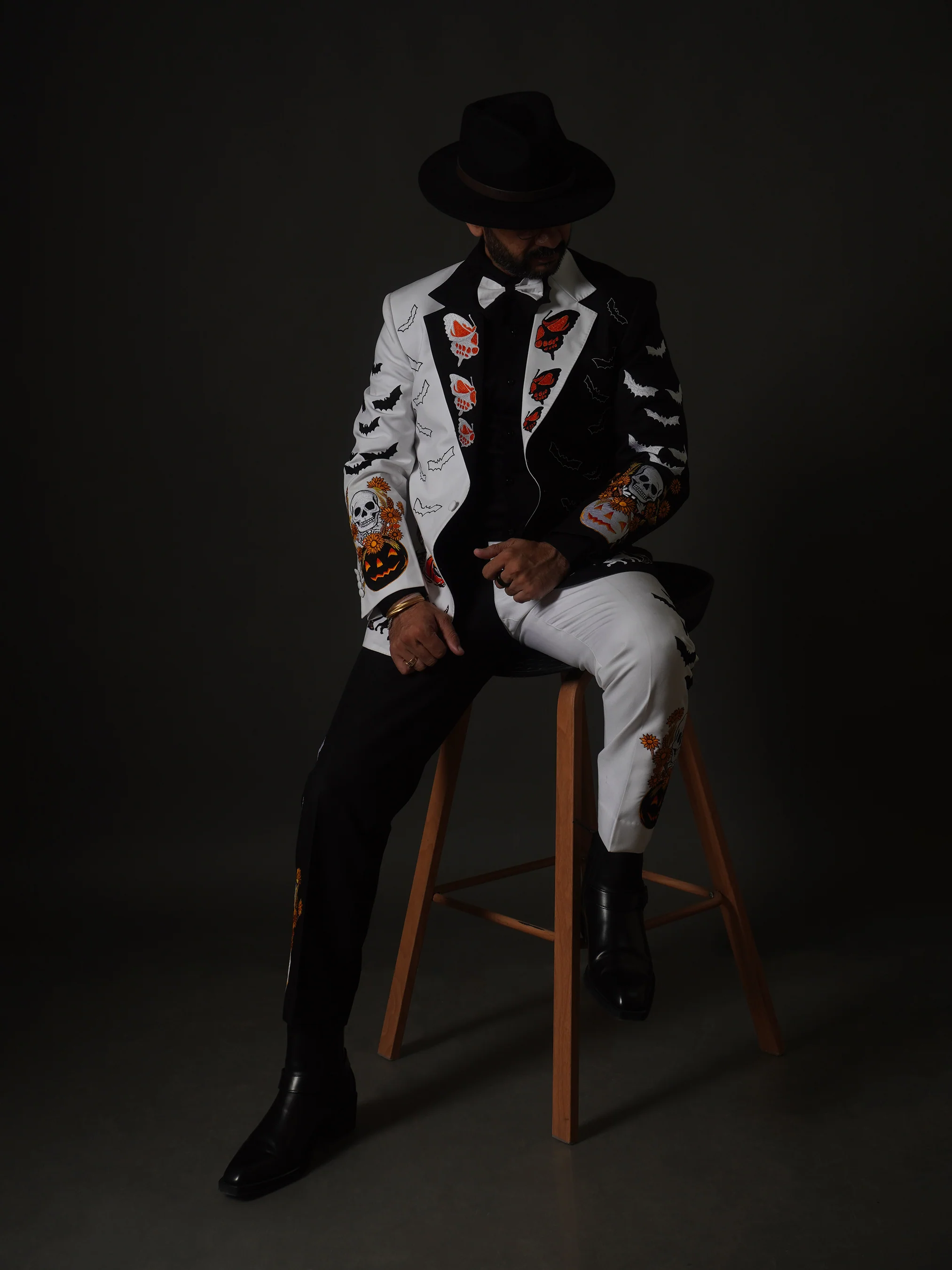 Halloween Party Suit (CLS) - Image 3