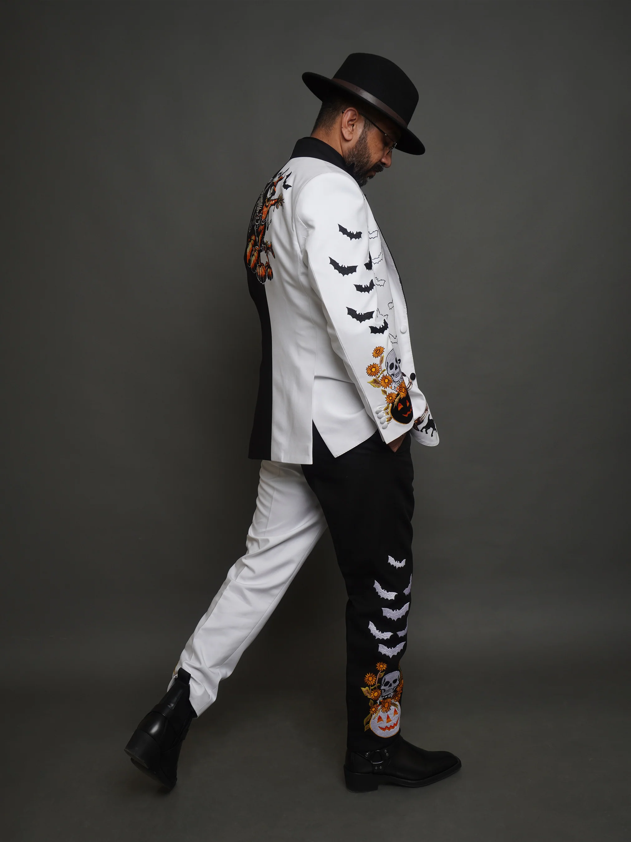 Halloween Party Suit (CLS) - Image 4