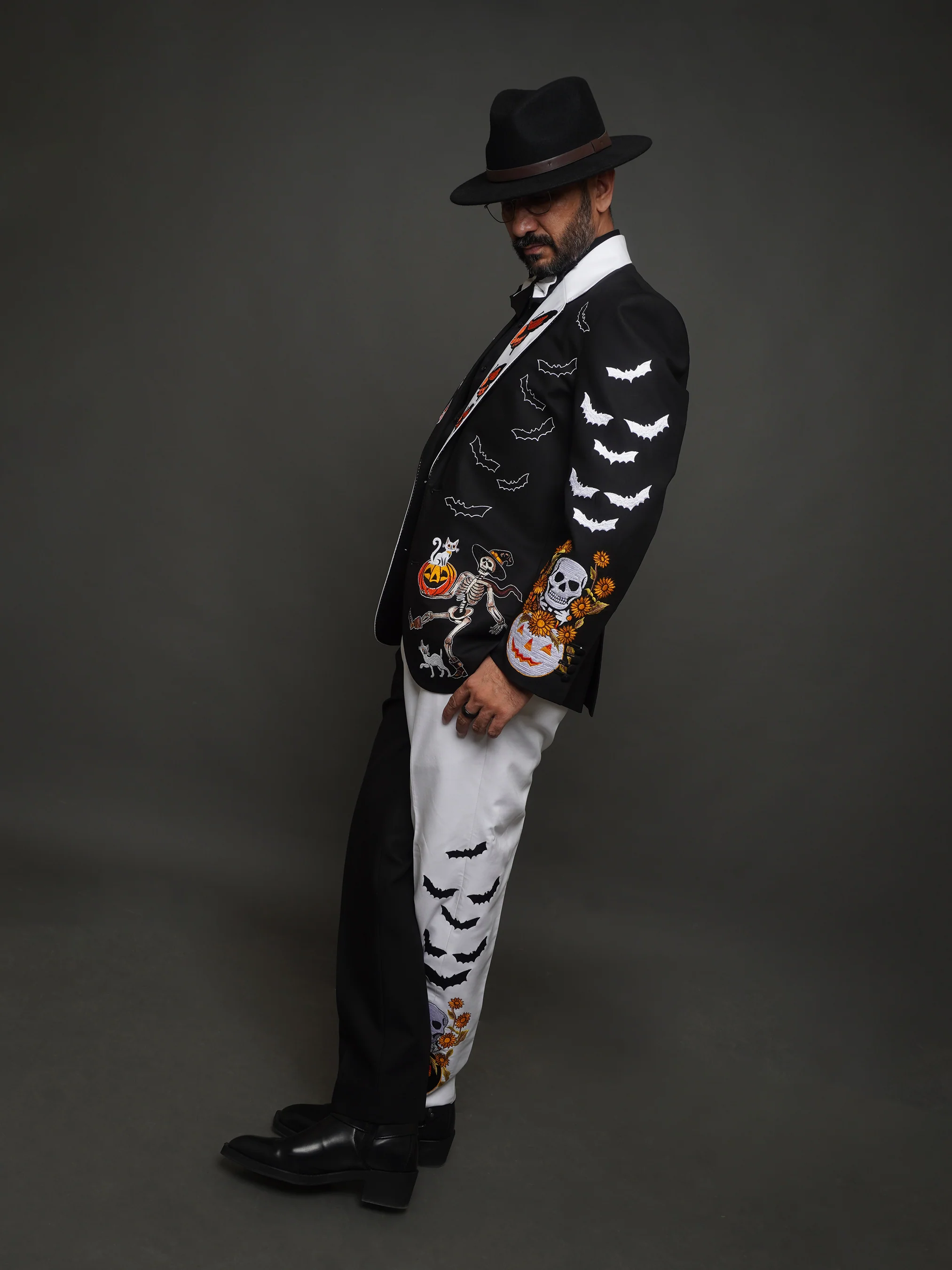 Halloween Party Suit (CLS) - Image 8