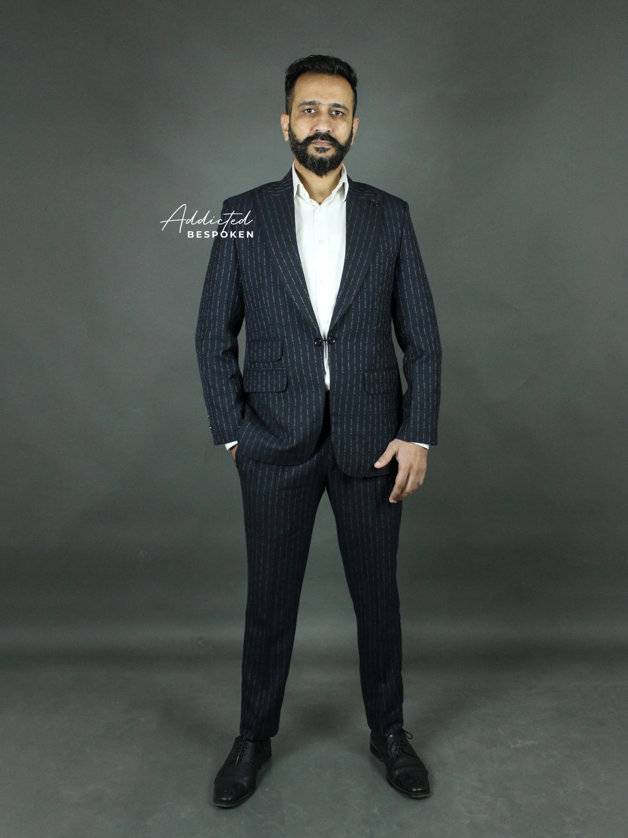 Indian Heritage Weaving Suit - I love India